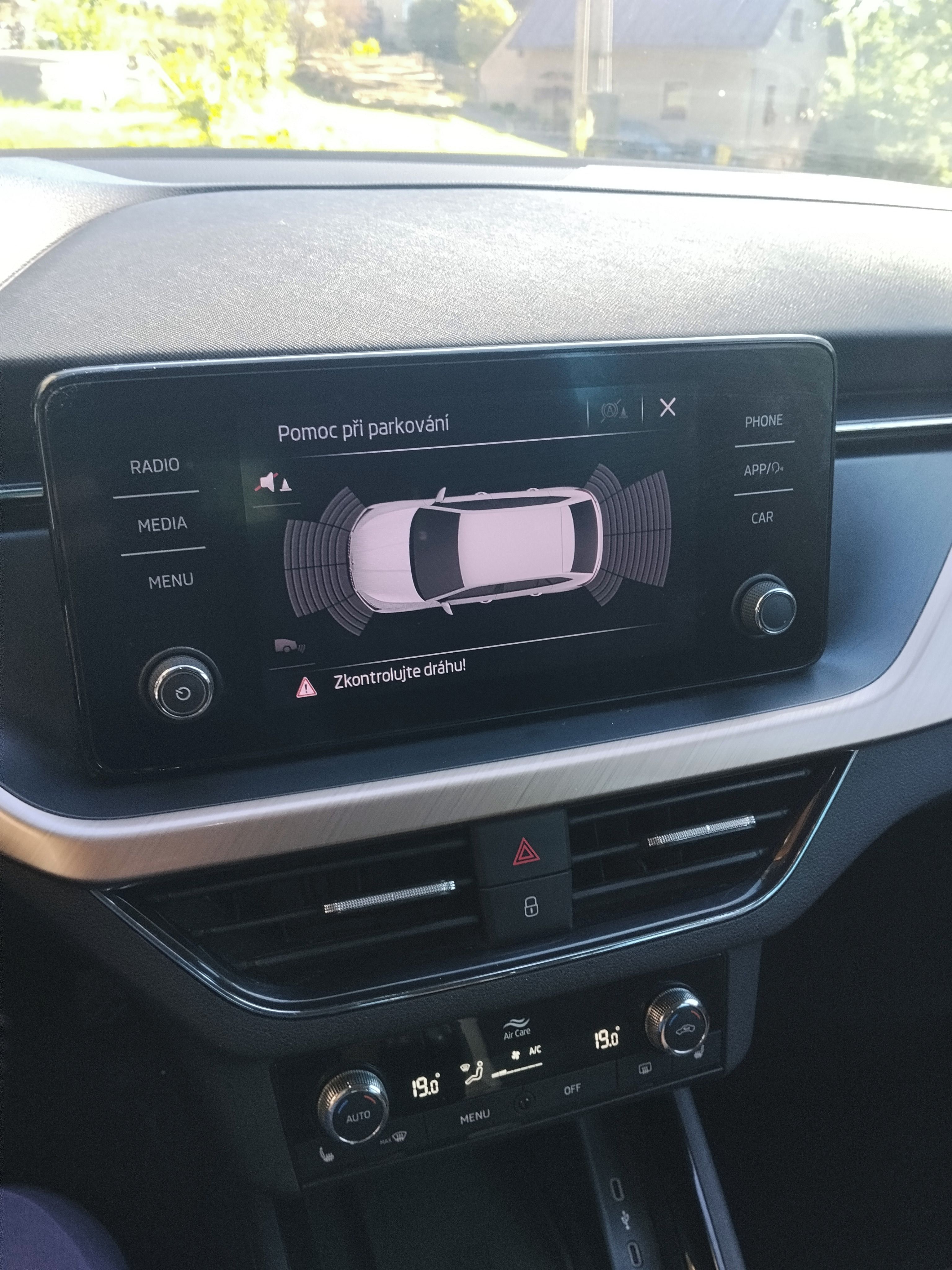 Škoda Scala, 1.0 TSI style - fotka 5