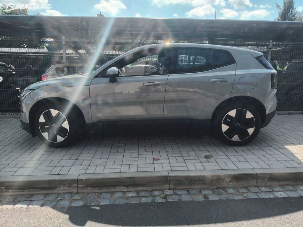 Volvo EX30, V Záruce Volvo dph odpočtem CO - fotka 5