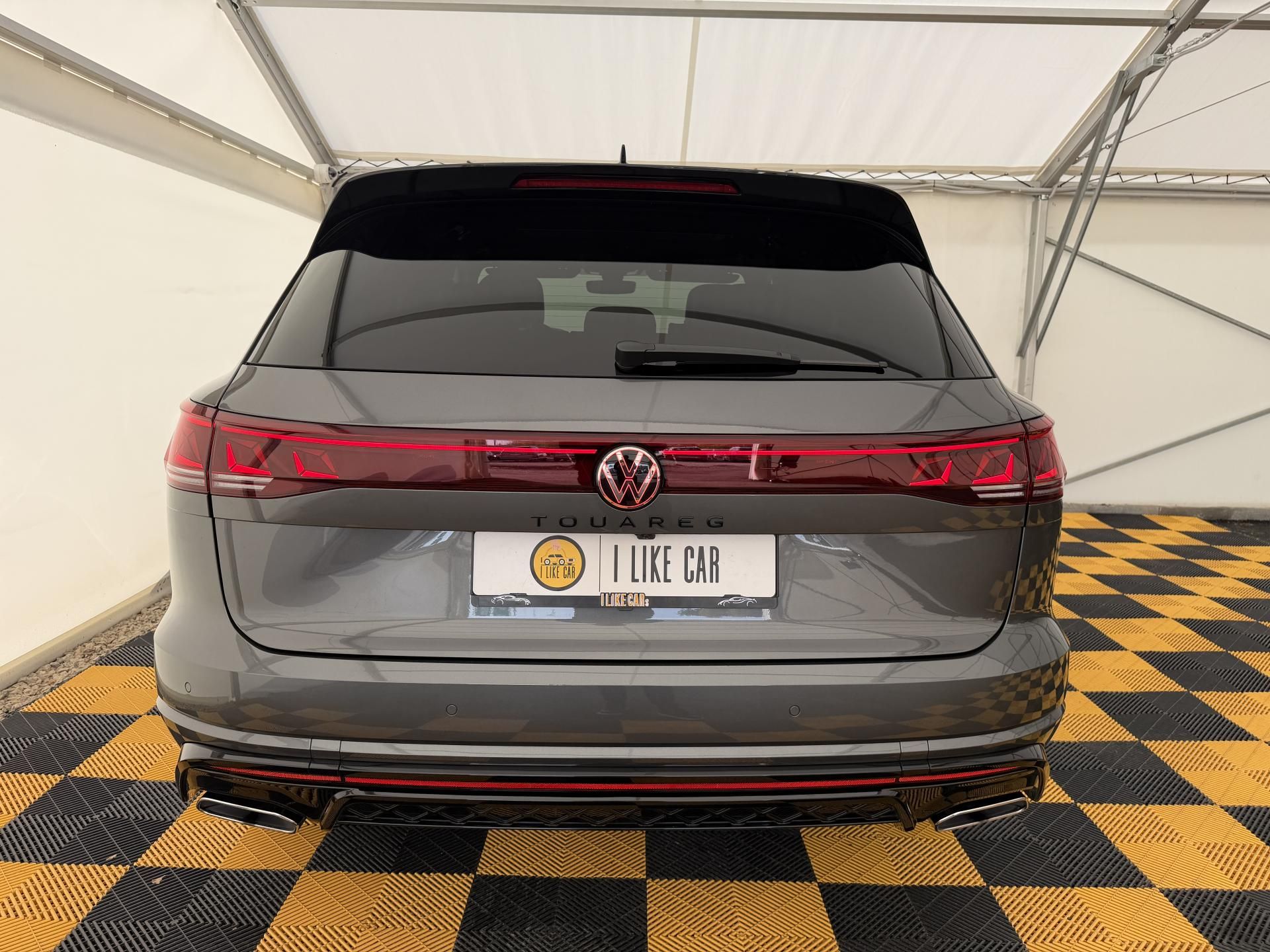 Volkswagen Touareg, 3.0Tdi*210kw*DPH*Final Edition - fotka 6
