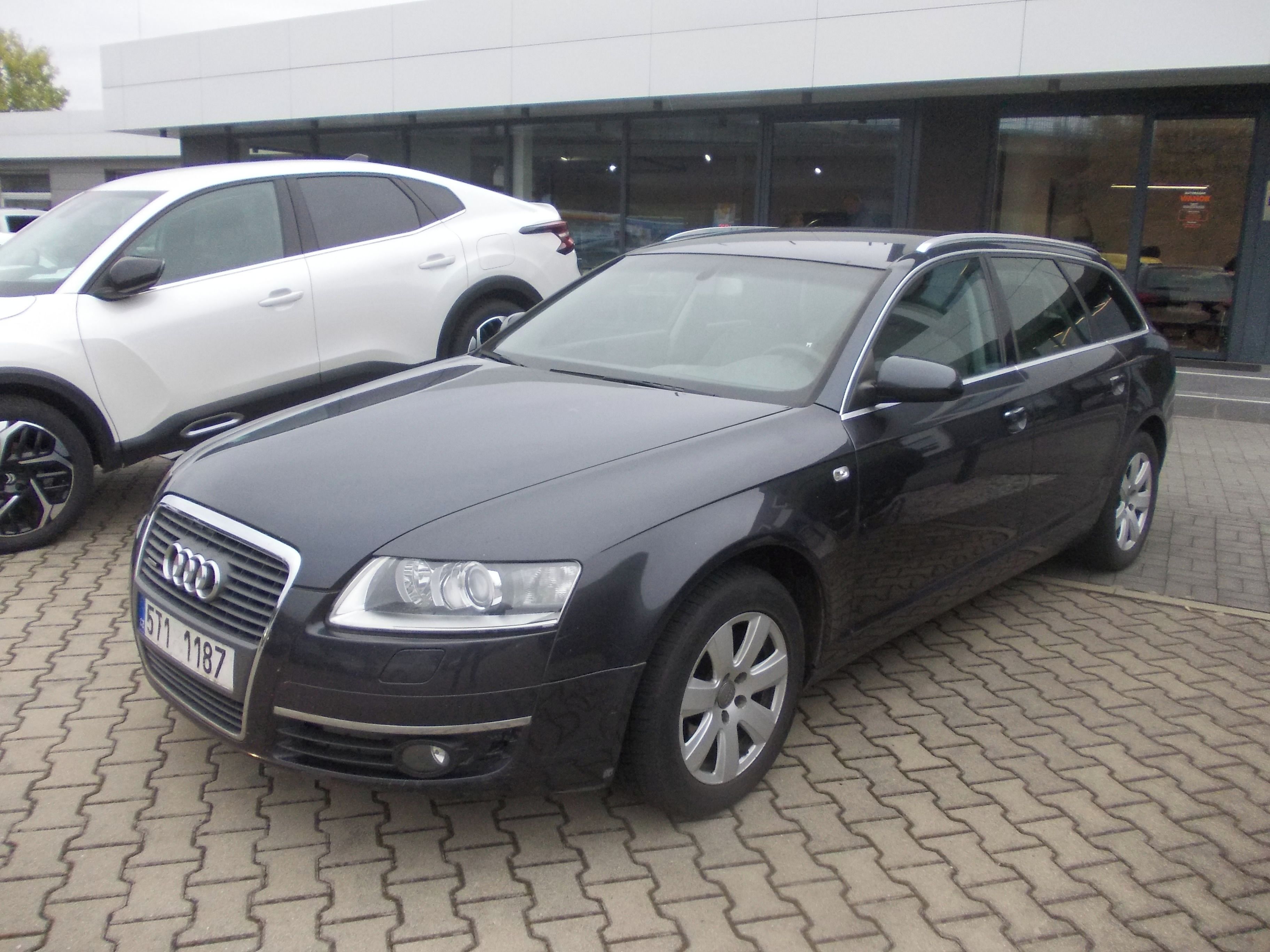 Audi A6, 2.7 TDI 132KW QUATTRO AVANT - fotka 2