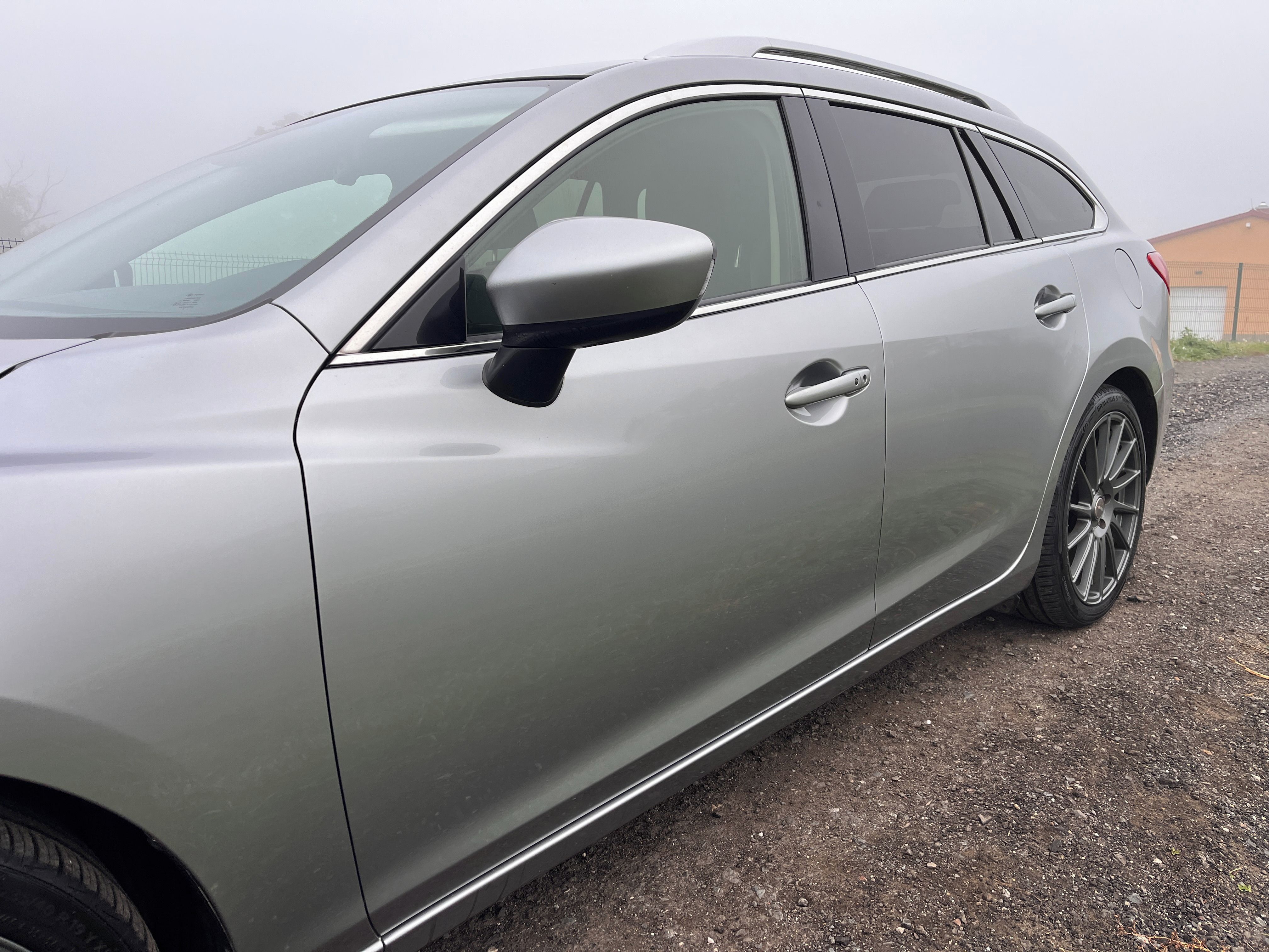 Mazda 6, 2.5i 141KW,BOSE,XENON,KEYLESS - fotka 6