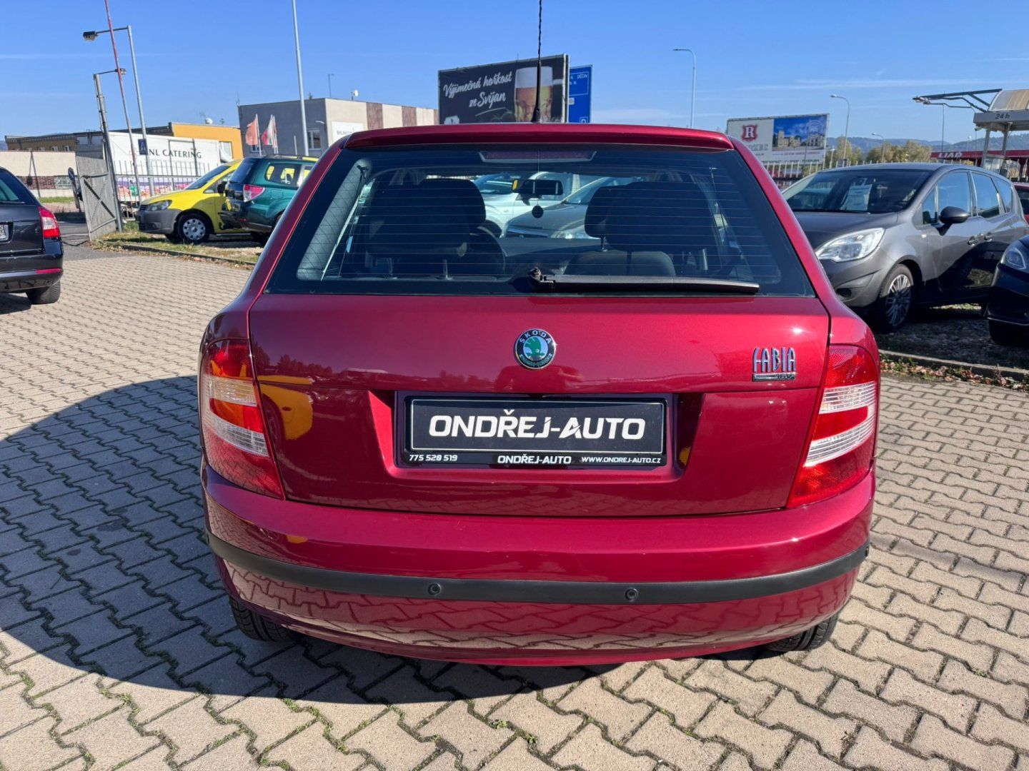 Škoda Fabia, 1,4i 55 KW KILOMETRY STK - fotka 5