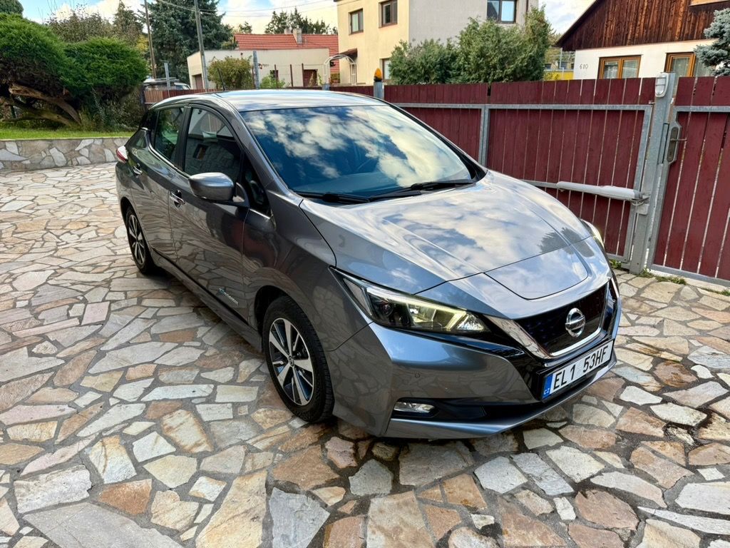 Nissan LEAF, 110KW 40AH N-CONECTA 77000KM - fotka 3