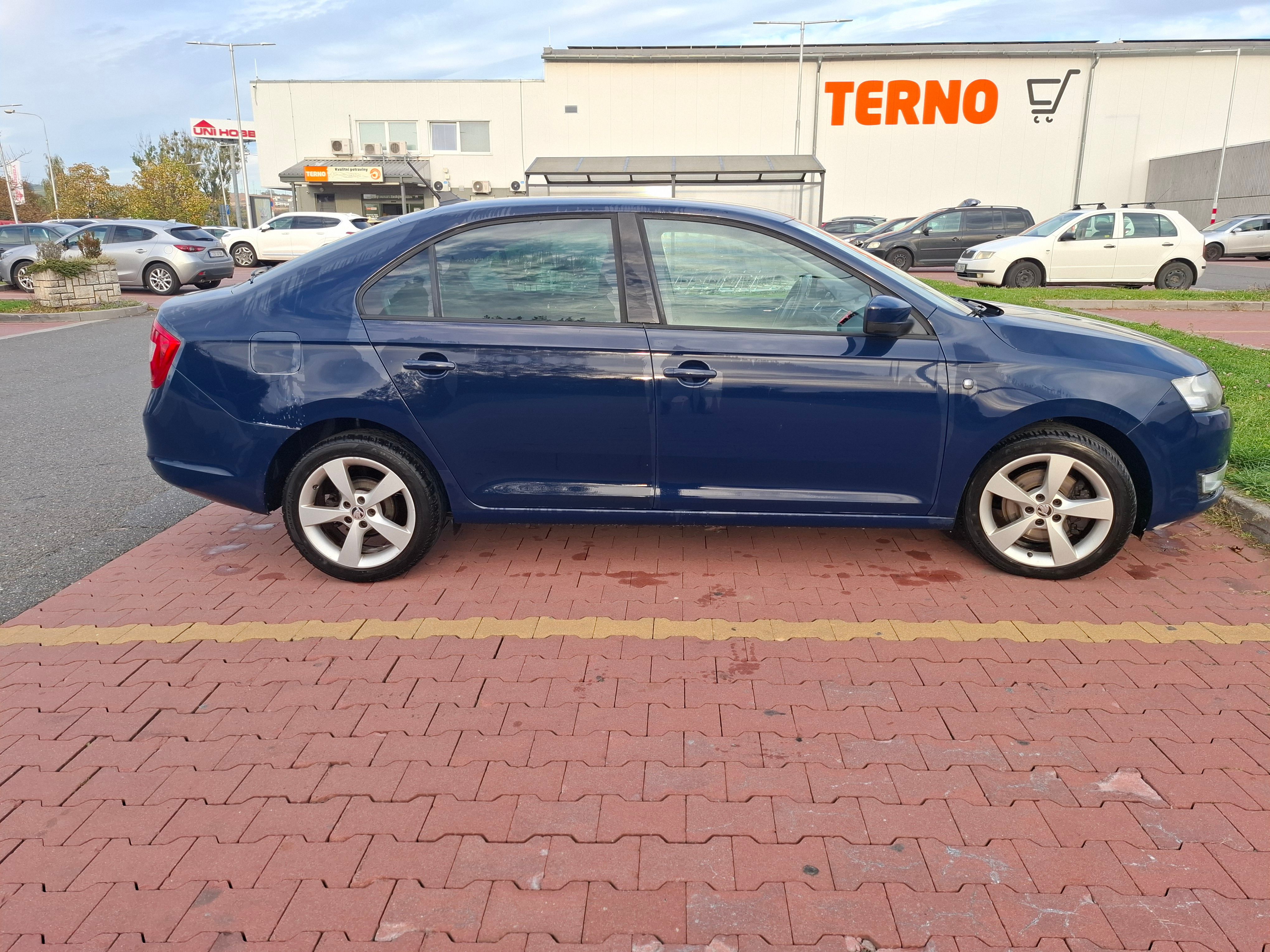 Škoda Rapid - fotka 3