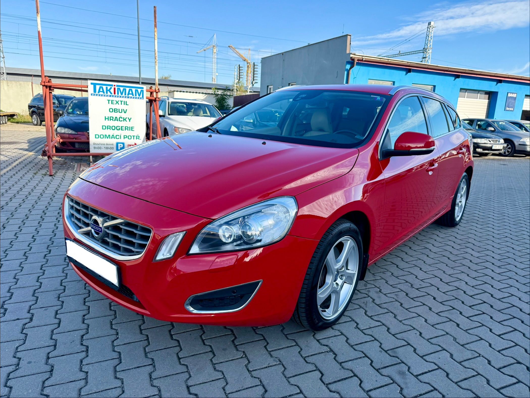 Volvo V60, 2.4 D5 AWD 151kw, 1. Majitel