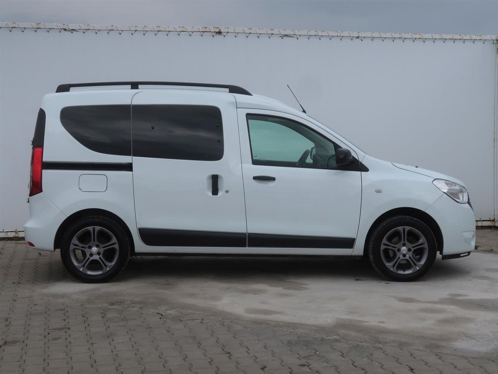 Dacia Dokker, 1.5 Blue dCi, Arctica, 5Míst - fotka 6