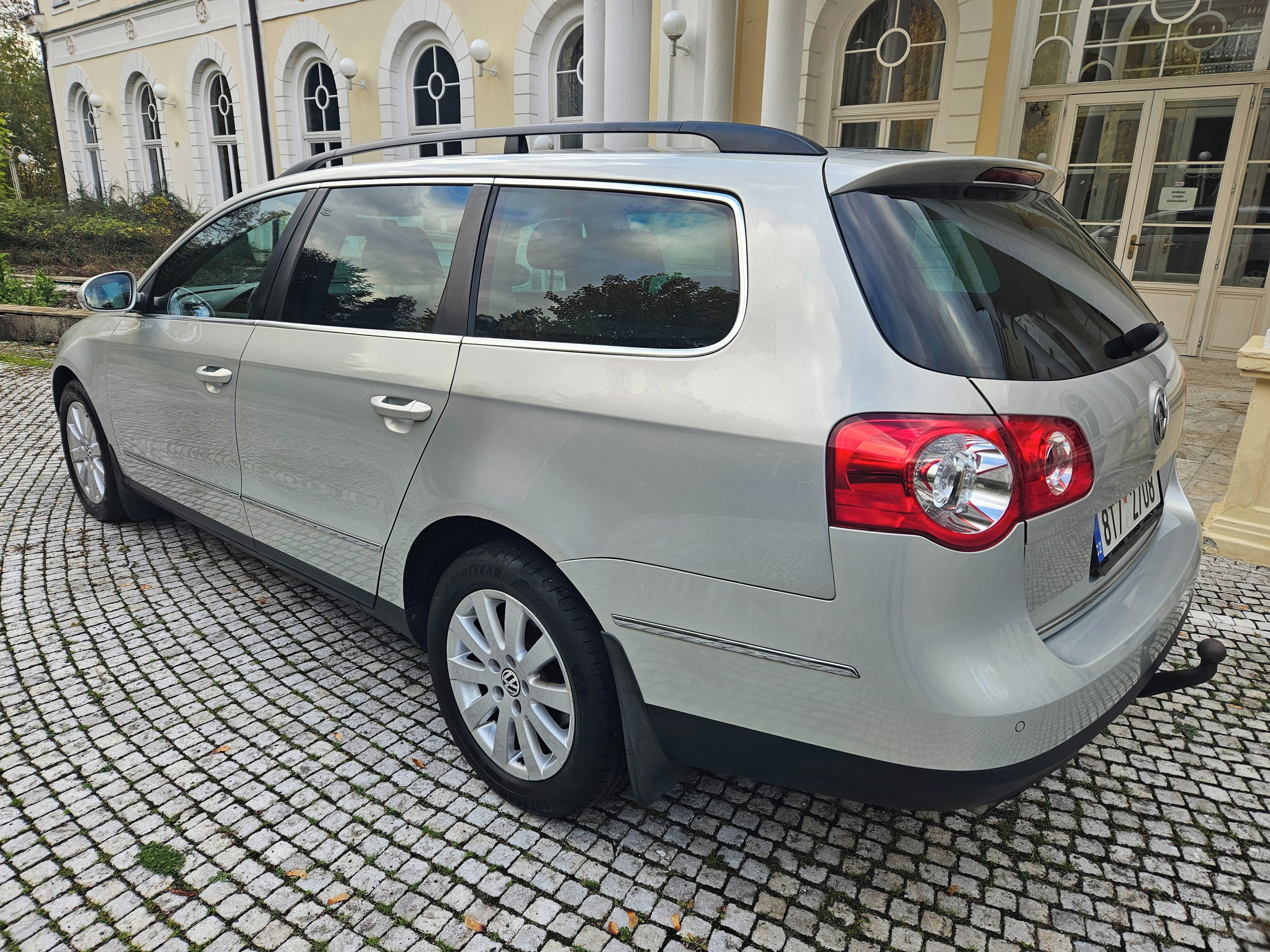 Volkswagen Passat Variant, Comfortline 1.maj TOP stav - fotka 3
