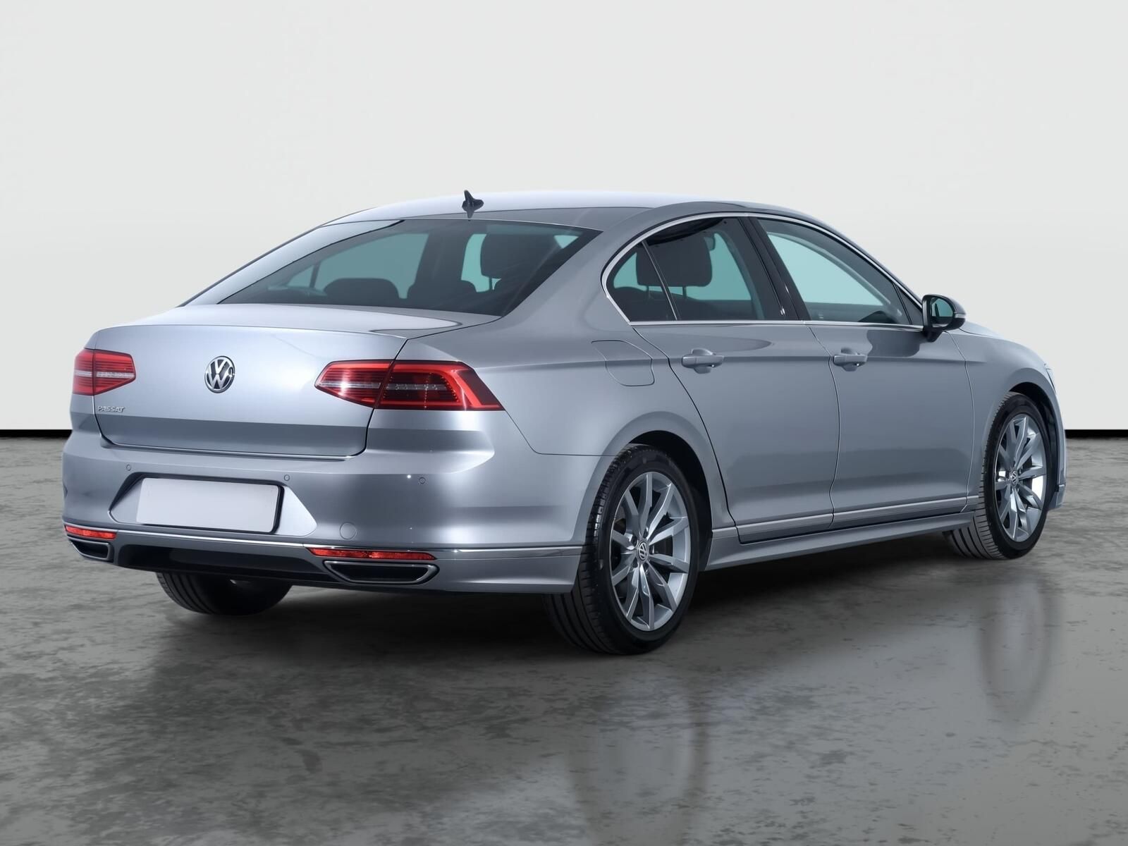 Volkswagen Passat, 2.0 TDI, R-Line, Automat - fotka 5