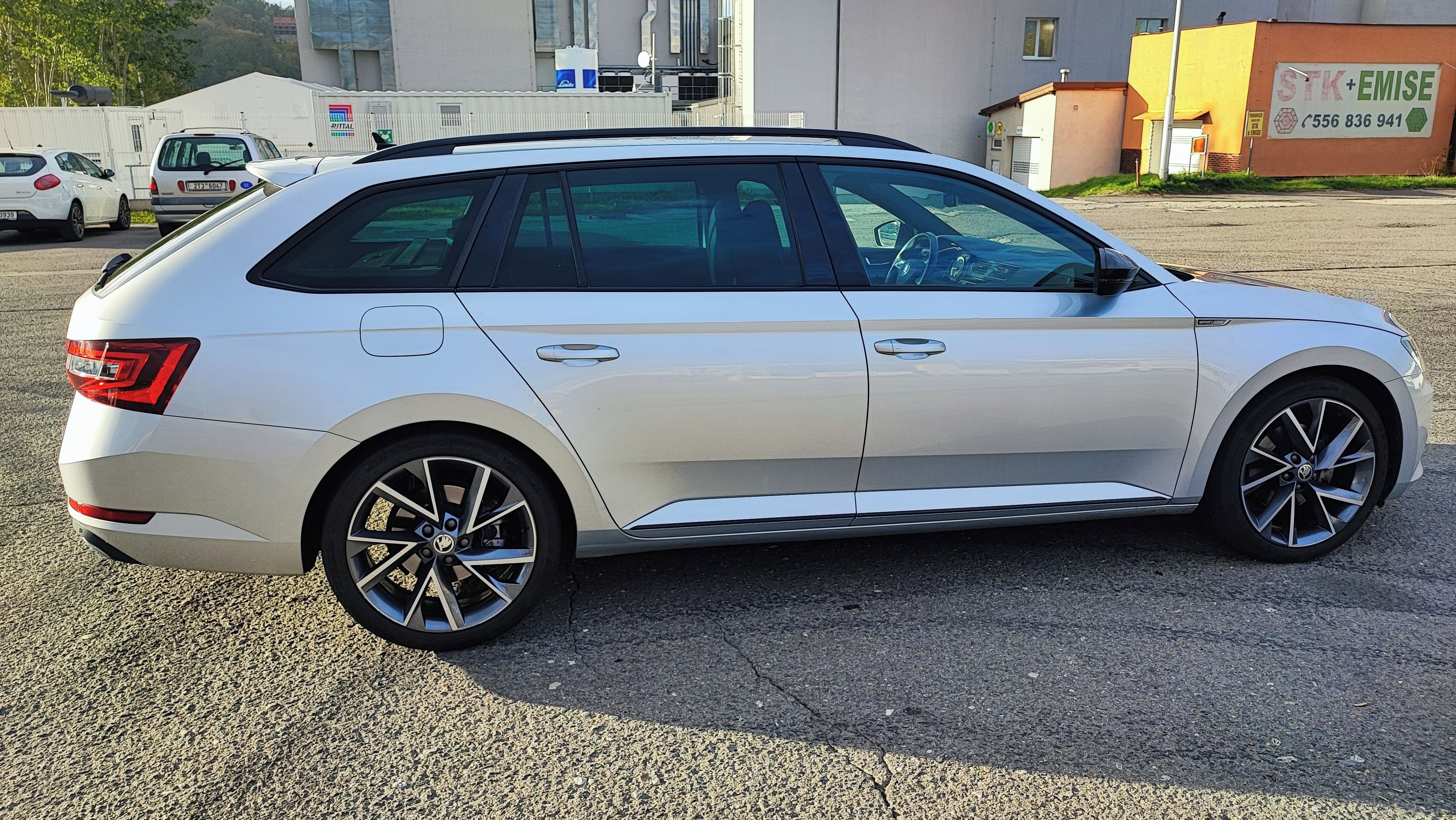 Škoda Superb, Škoda Superb III Combi 2.0 TDI - fotka 4