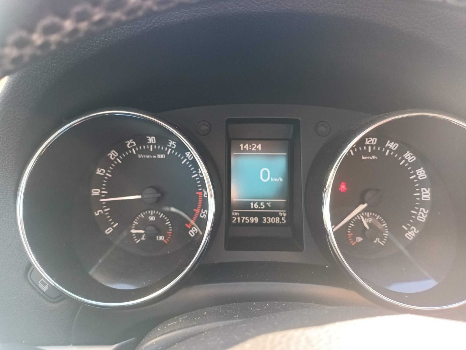 Škoda Yeti, 1.6 TDI, Tempomat - fotka 3