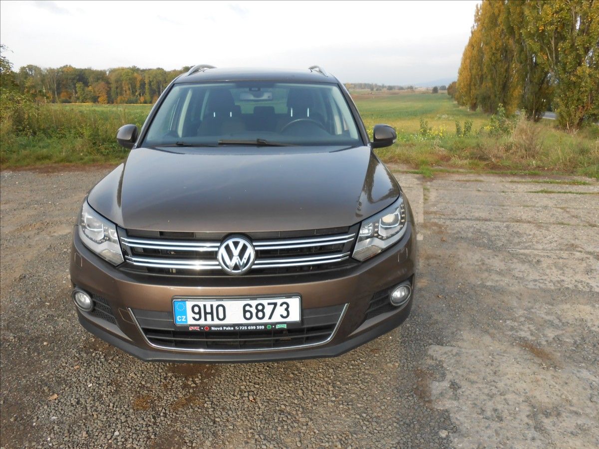 Volkswagen Tiguan, 2,0 TDI 125 kW 4x4 Serviska - fotka 3
