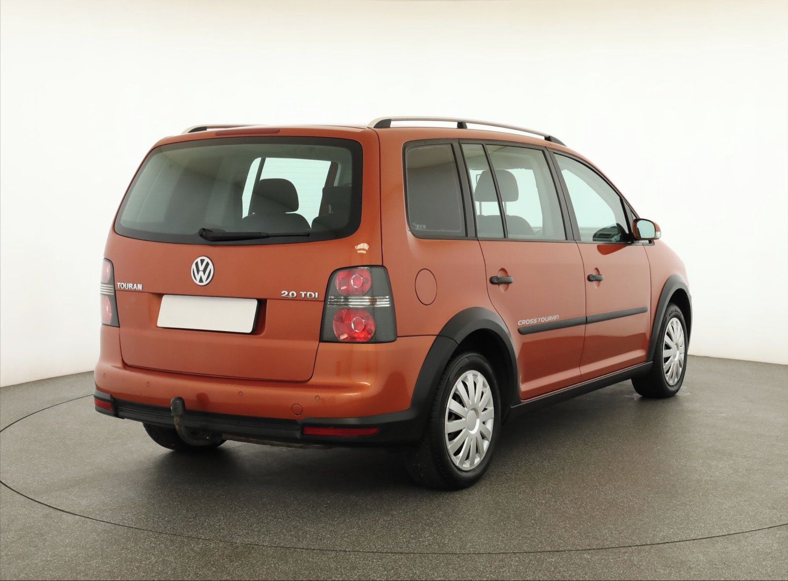 Volkswagen Touran, 2.0 TDI, Cross, Automat - fotka 5