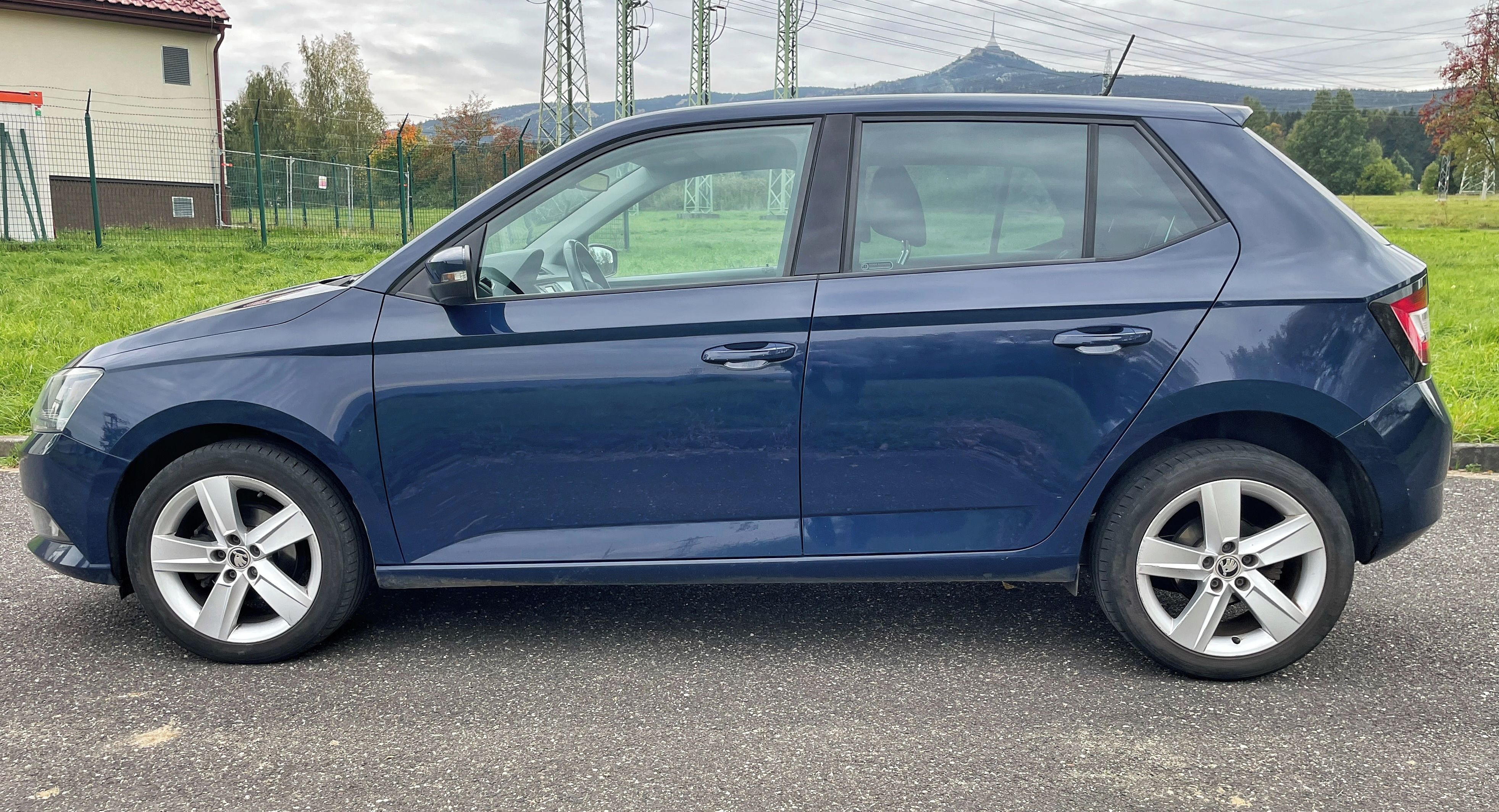 Škoda Fabia, NÍZKÉ KM, CZ PŮVOD, TOP VÝBAVA - fotka 6