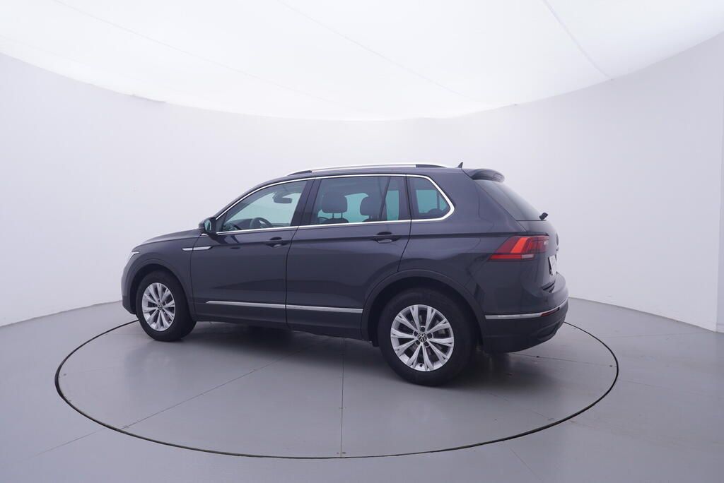 Volkswagen Tiguan, Life 1.5 TSI 110 kW - fotka 3