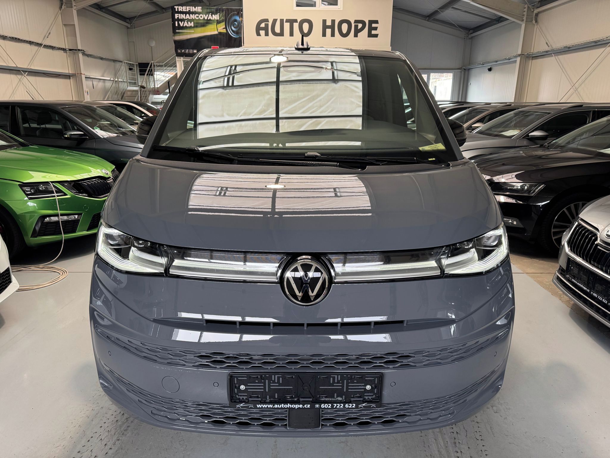 Volkswagen Multivan, LONG 2.0 TDI DSG Style - fotka 2