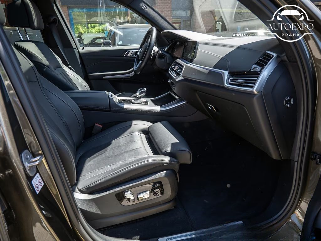 BMW X5, xDrive 30d M-Sport*kamera 360* - fotka 6