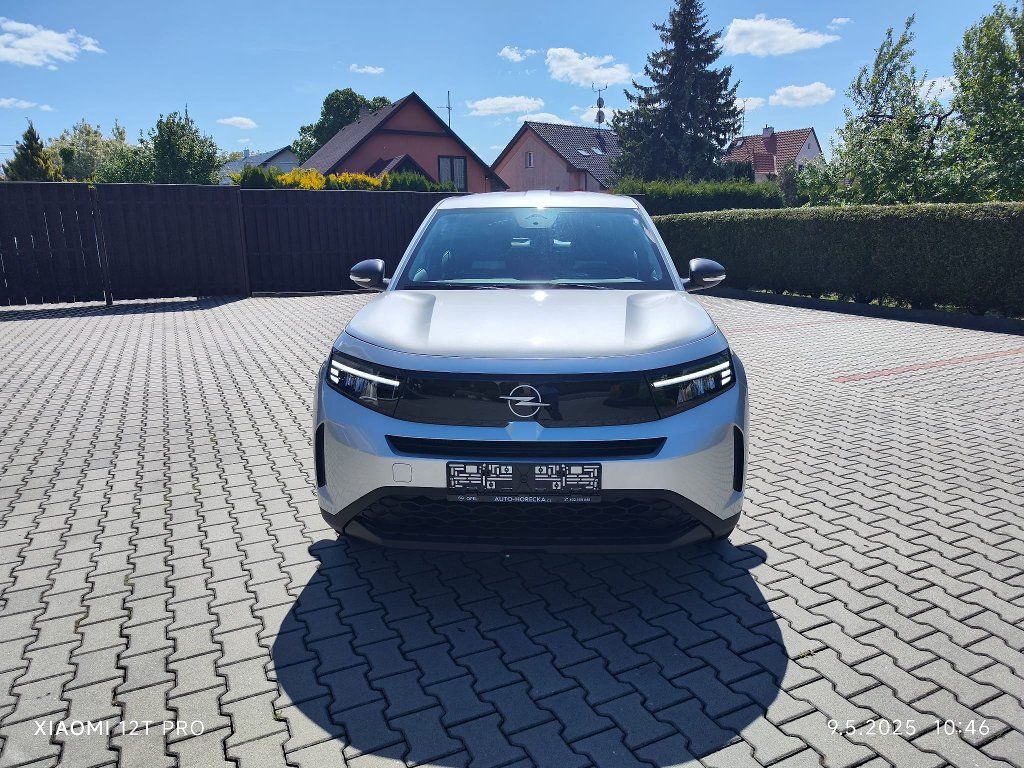 Opel Frontera, Edition Hybrid 1.2 TURBO 81kW - fotka 2