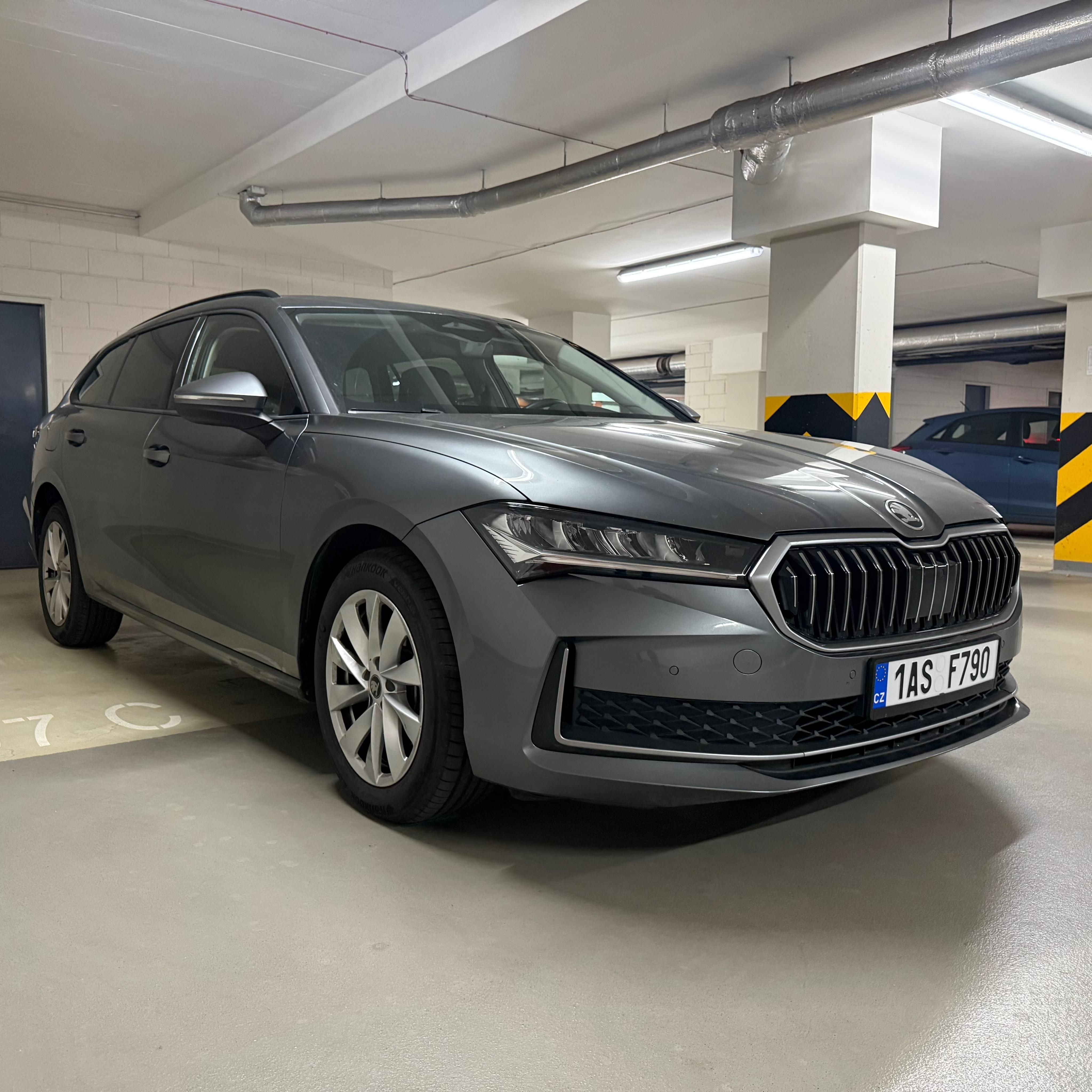 Škoda Superb, Škoda Superb 2026 110Kw 5000km - fotka 3