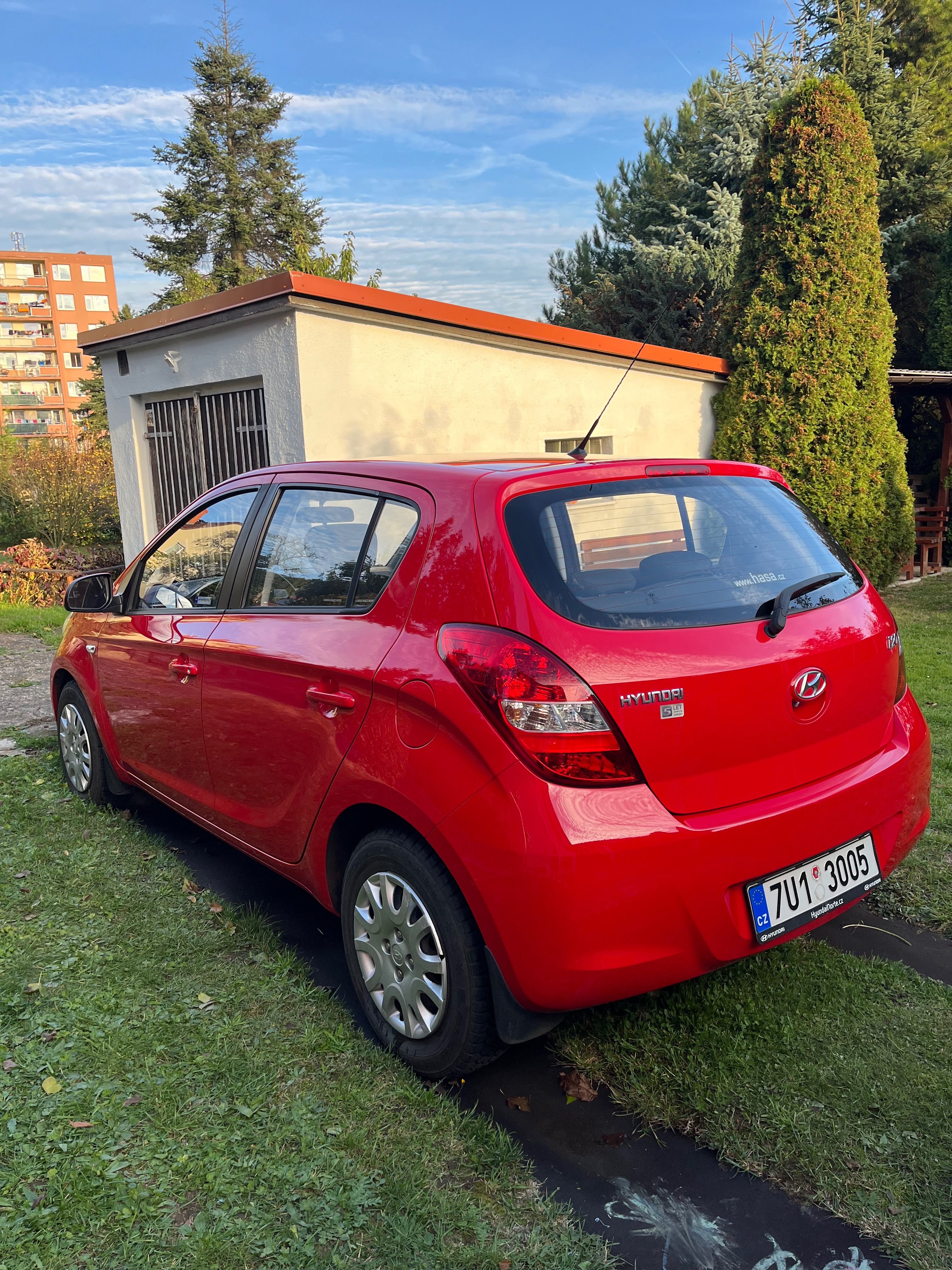 Hyundai i20, 75 917 km, servisováno - fotka 5