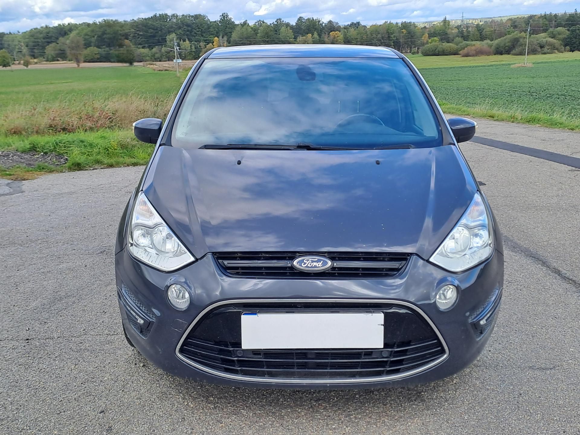 Ford S-MAX, 2.0 TDCi 7 MÍST - fotka 2
