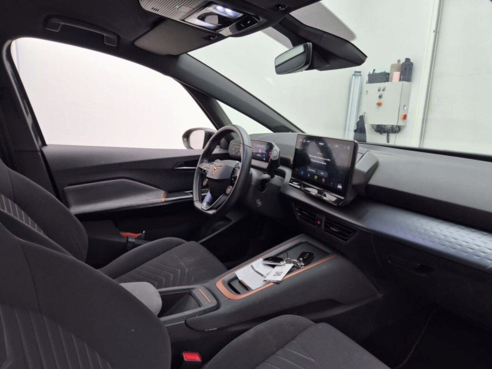 Cupra Born, 77 e-boost, Automat, Navi - fotka 3