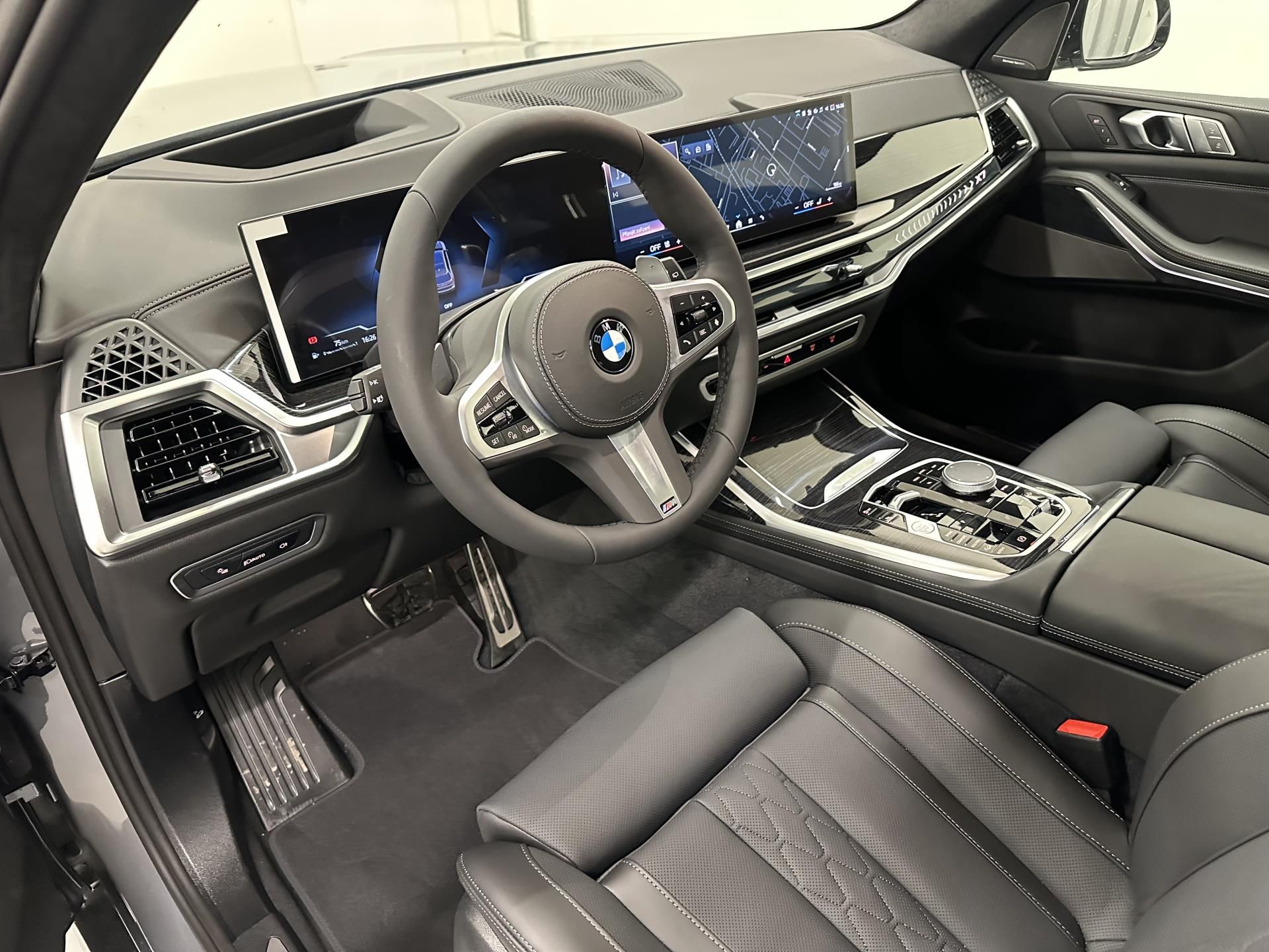 BMW X7, X7 xDrive40d - fotka 4