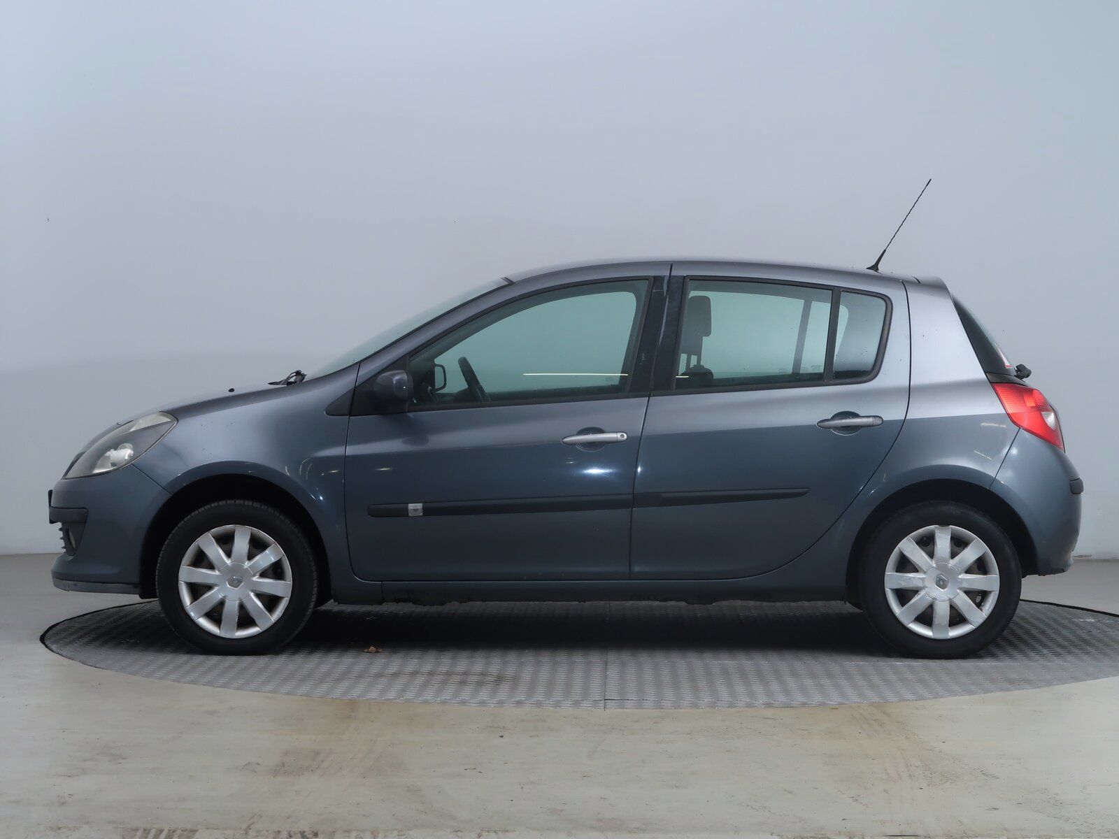 Renault Clio, 1.2 16V , po STK - fotka 3