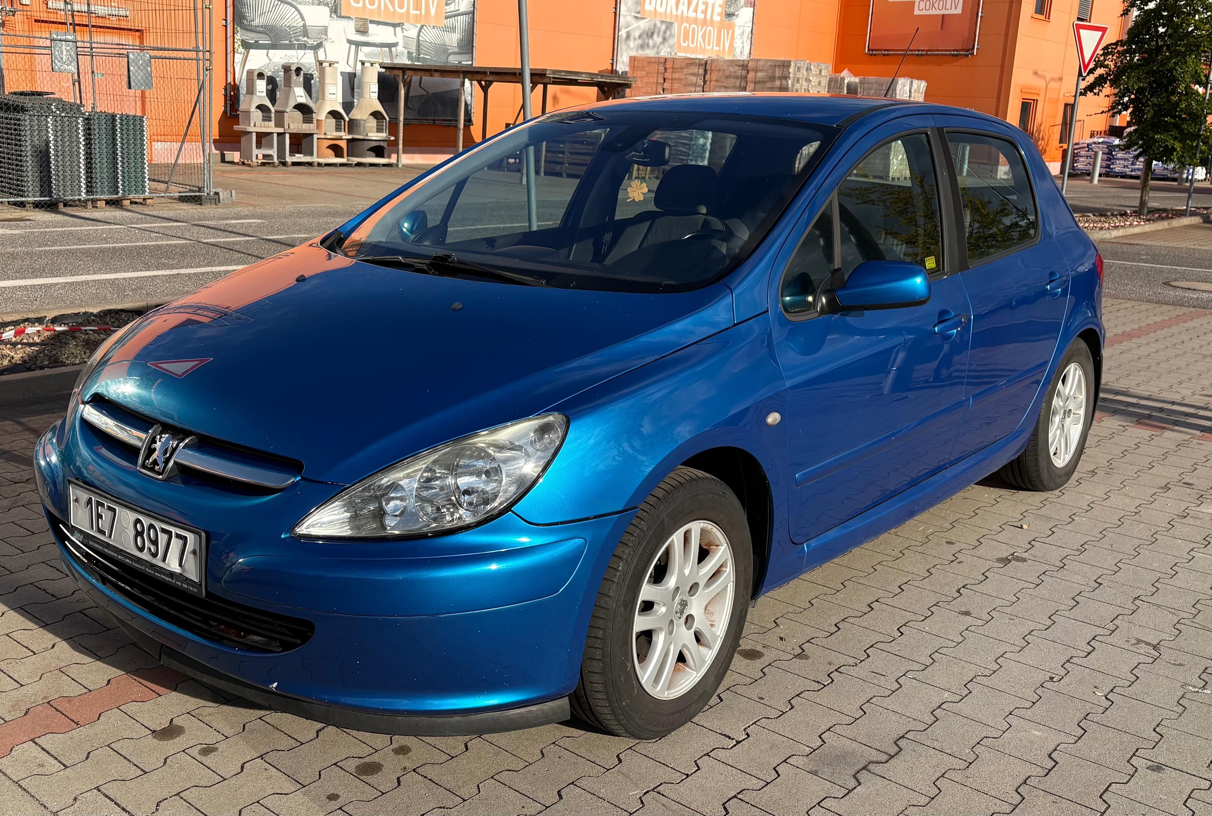 Peugeot 307, Peugeot 307 1.6 benzín 80 kW - fotka 2