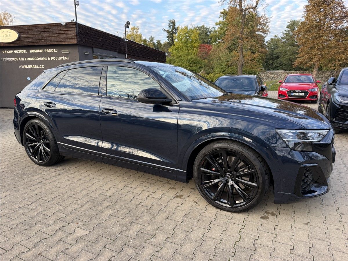 Audi SQ8, R23" Nez.top. B&O 5Let záruka - fotka 4