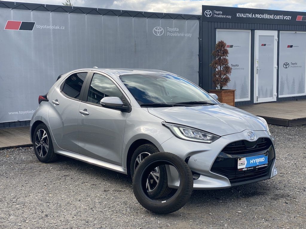 Toyota Yaris, 1.5HEV, ČR, Style, DPH
