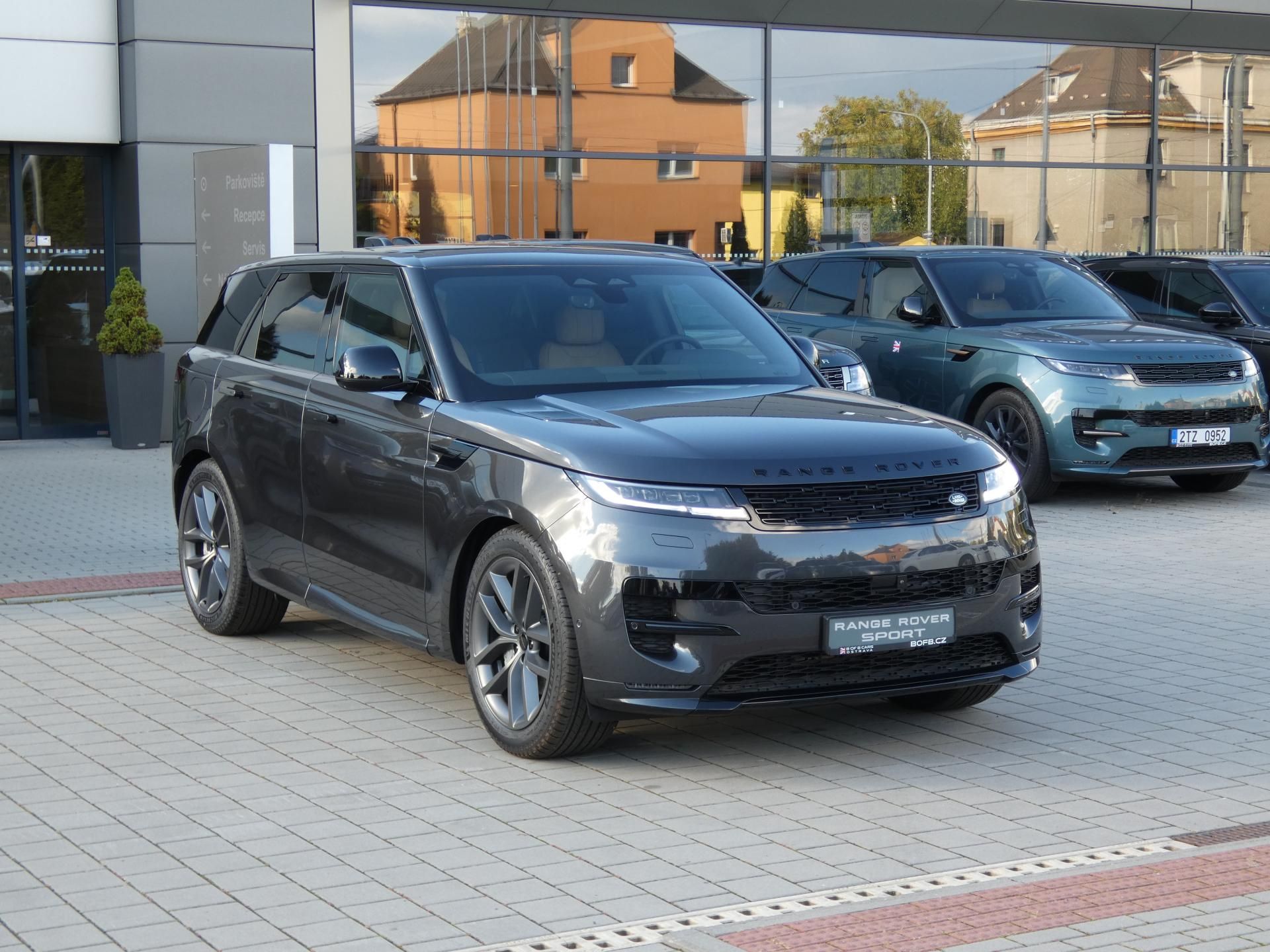 Land Rover Range Rover Sport, Dynamic SE  P380 - fotka 4