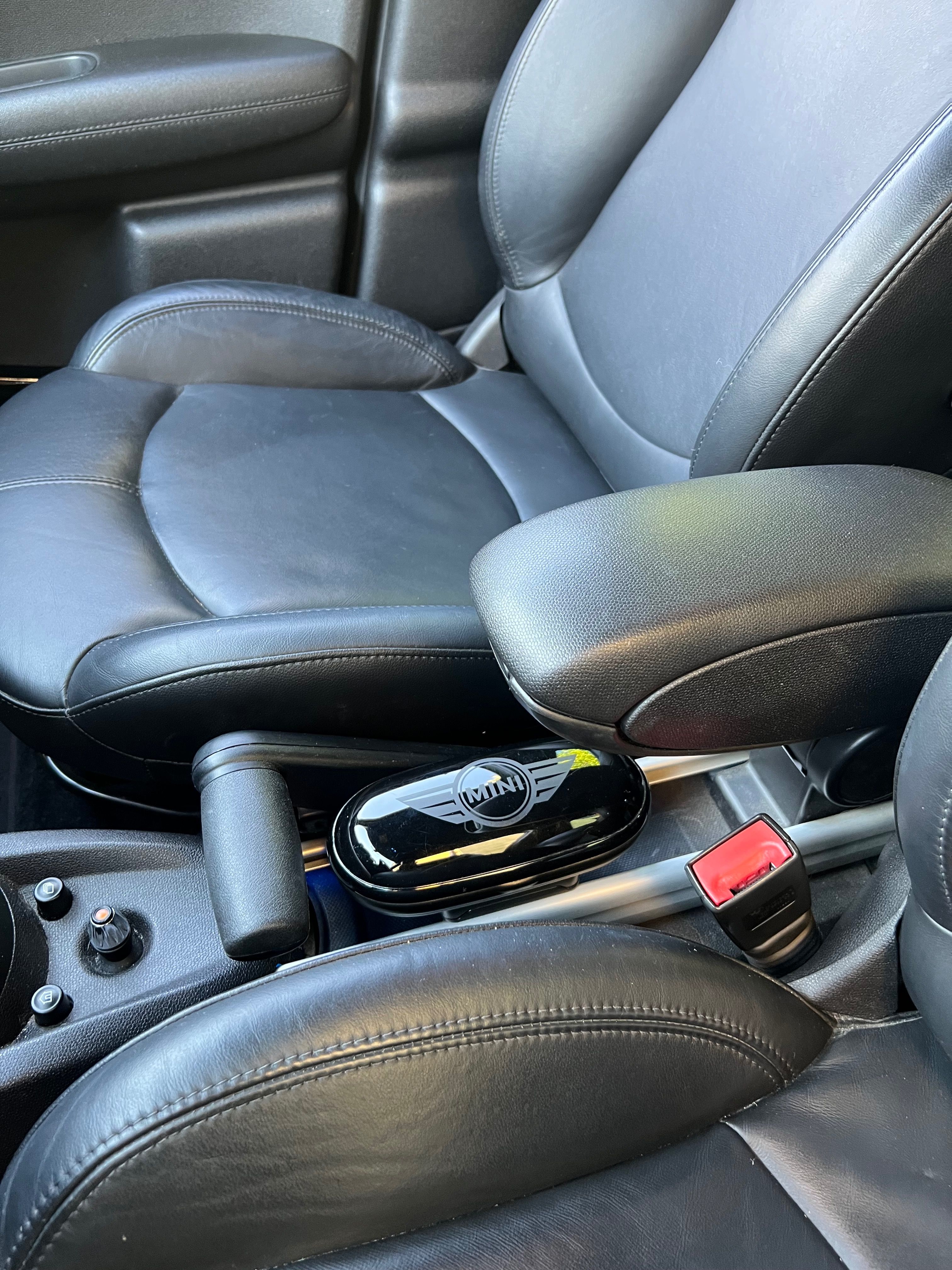 Mini Countryman, Mini Cooper Countryman SD ALL4 - fotka 3