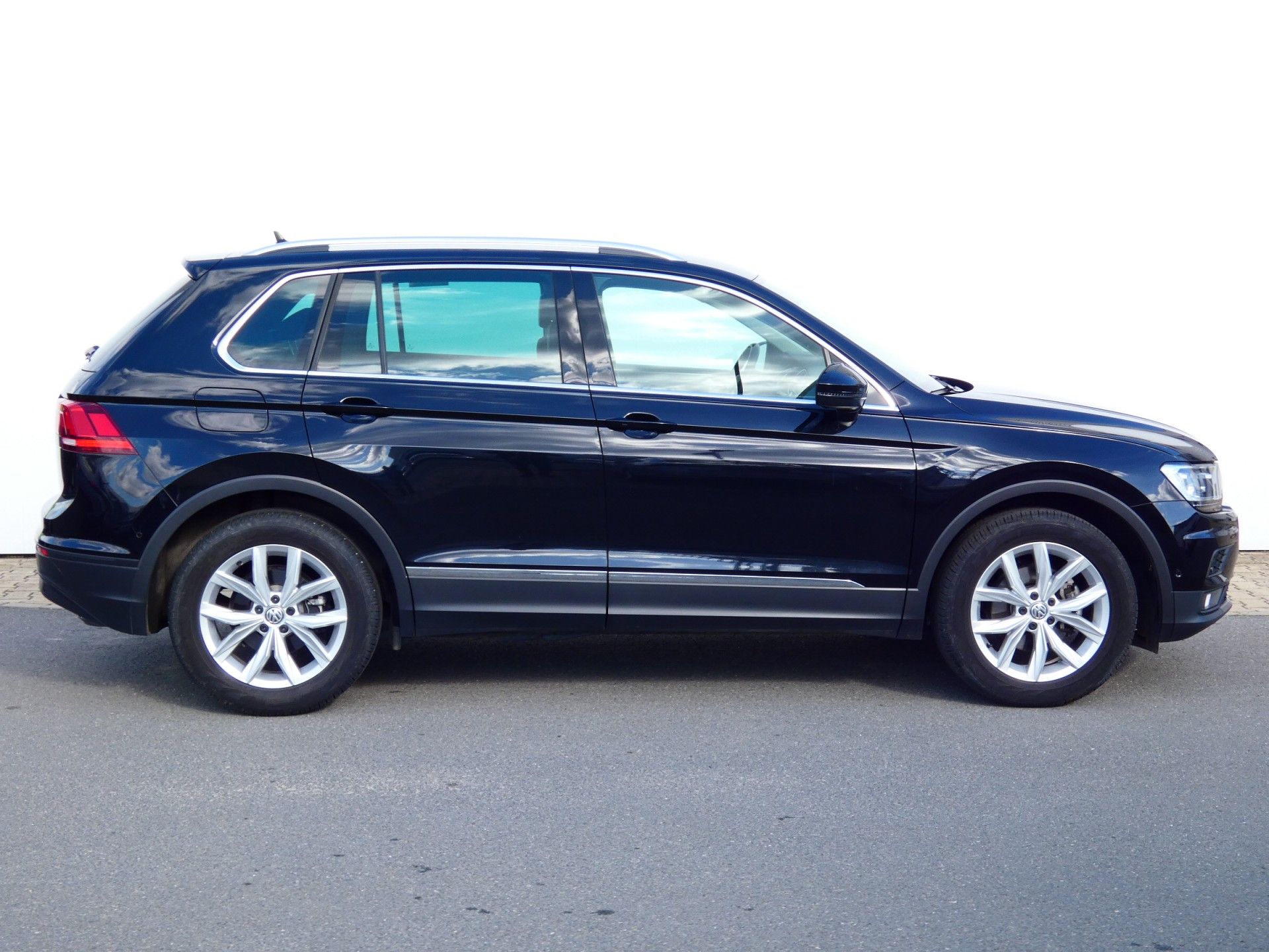 Volkswagen Tiguan, Maraton Edition 1,5 TSI 110KW - fotka 3