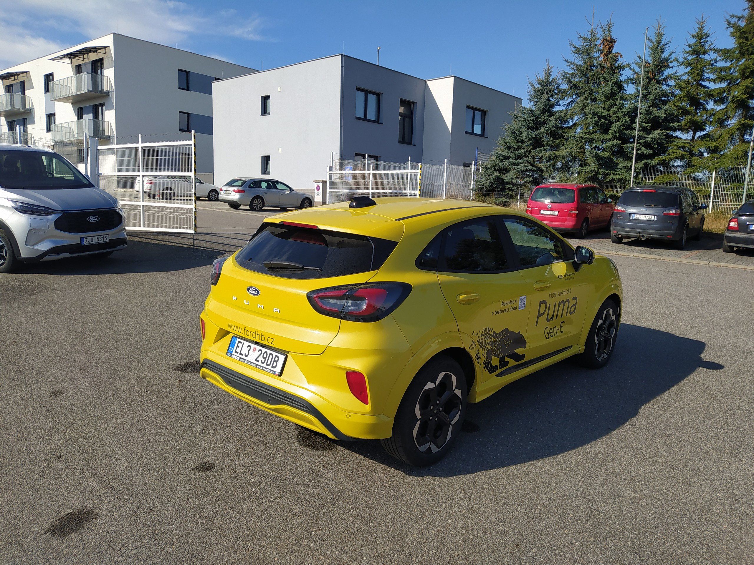 Ford Puma, Gen-E 43kWh 123kWú168k - fotka 5