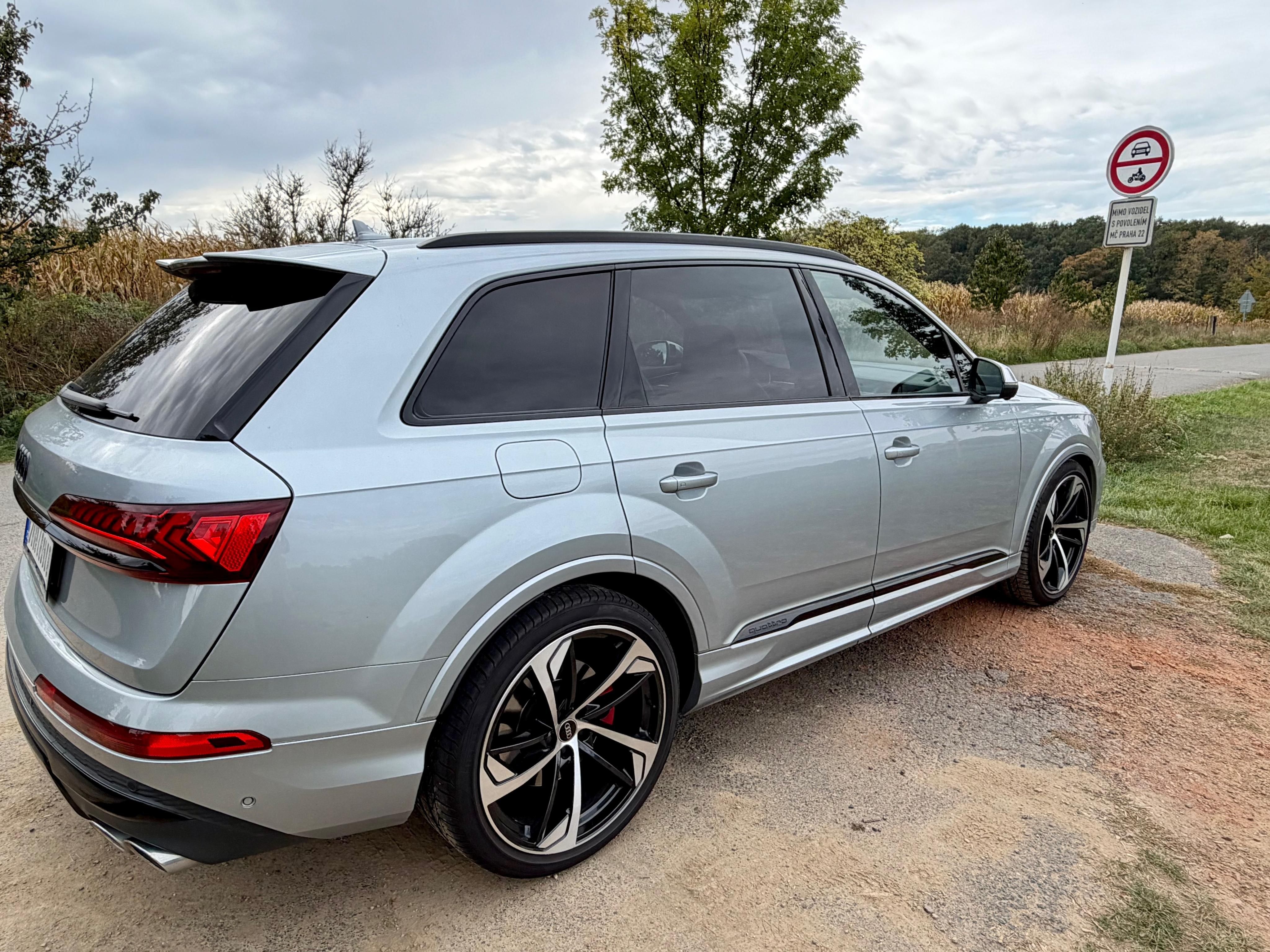 Audi SQ7, 4.0 TFSI 373 kW - fotka 3