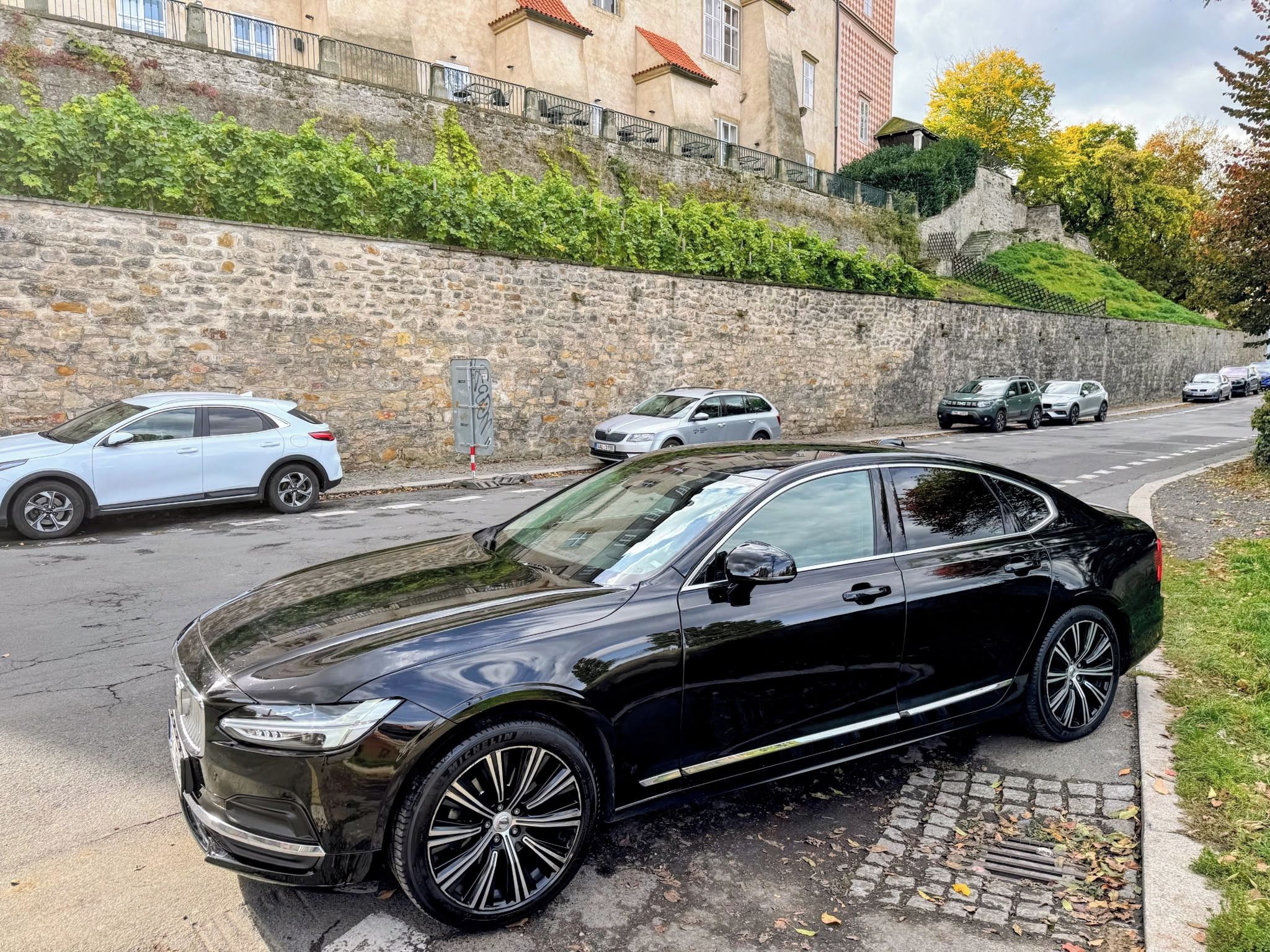 Volvo S90, B5 173KW AWD 6/2023 1.majitel - fotka 4