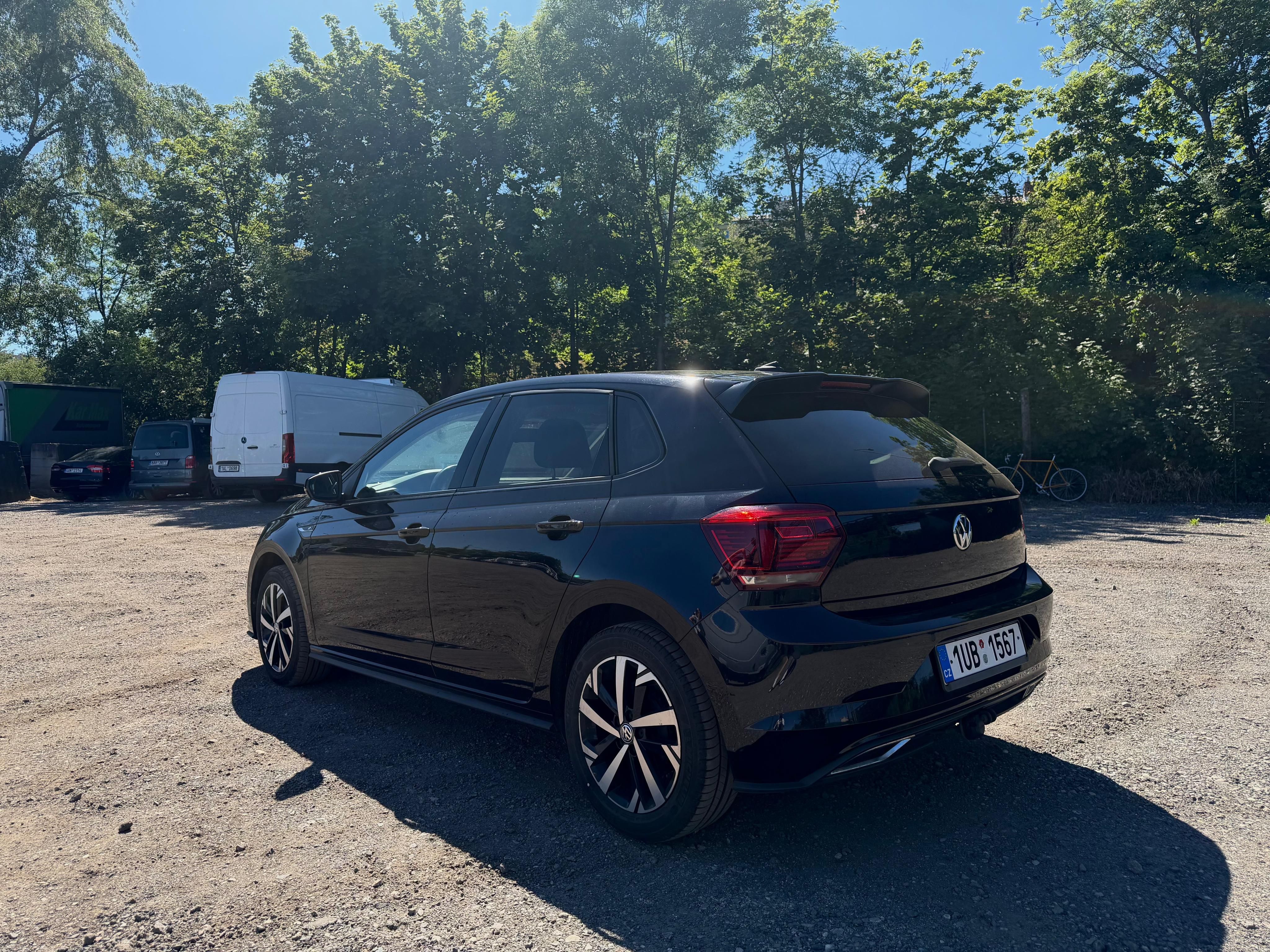 Volkswagen Polo, VW POLO 1.6TDI R-Line - fotka 6