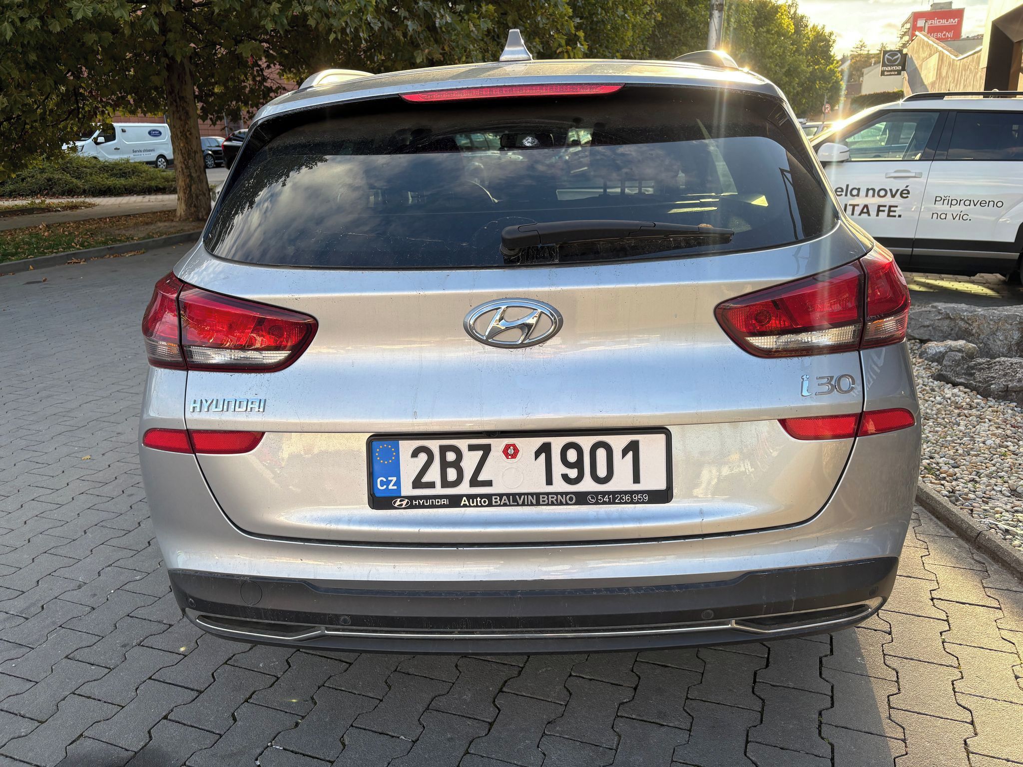 Hyundai i30, Smart 1.5 T-GDi 118kW - fotka 4