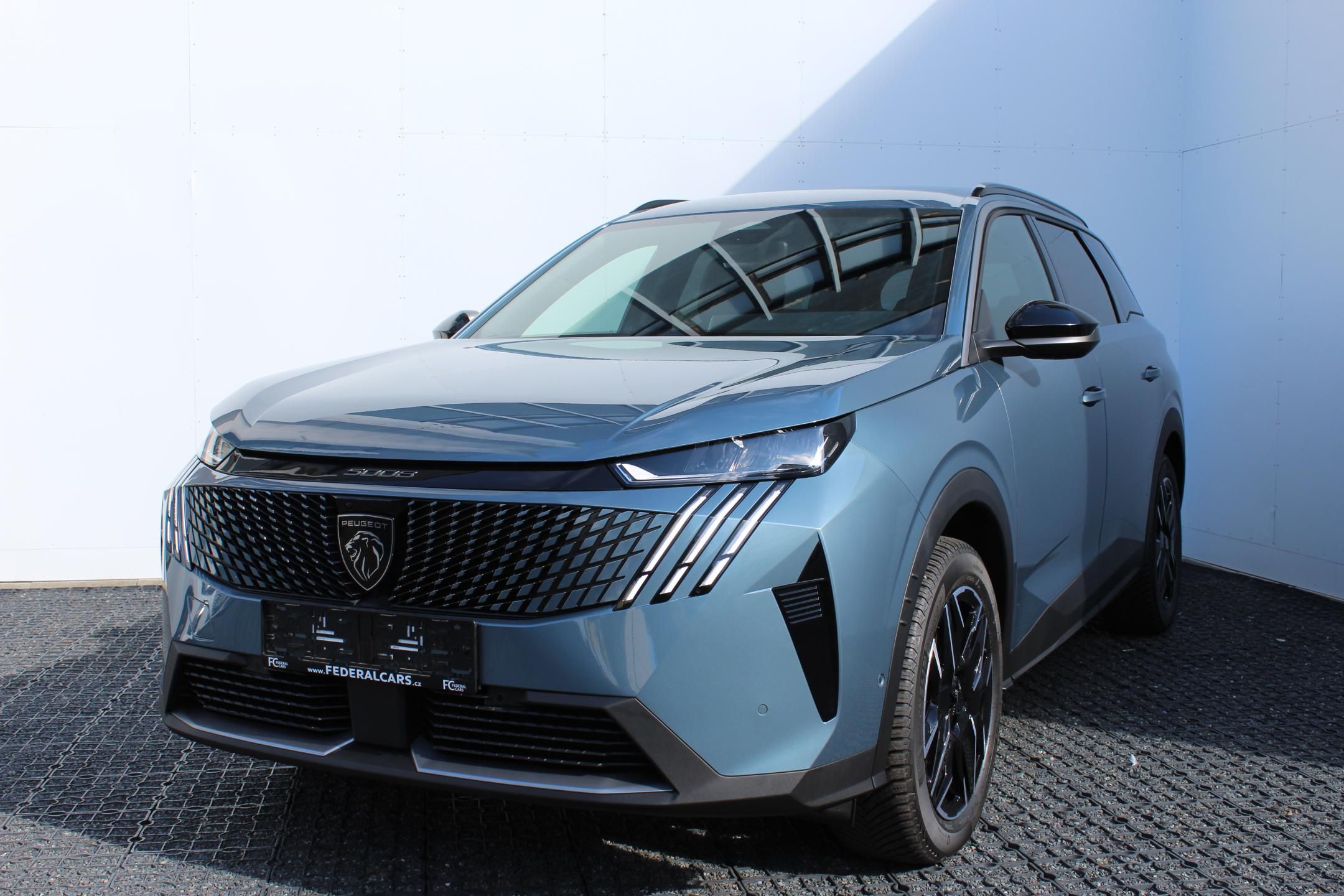 Peugeot 5008, ALLURE Hybrid 145 e-DCS6 - fotka 2