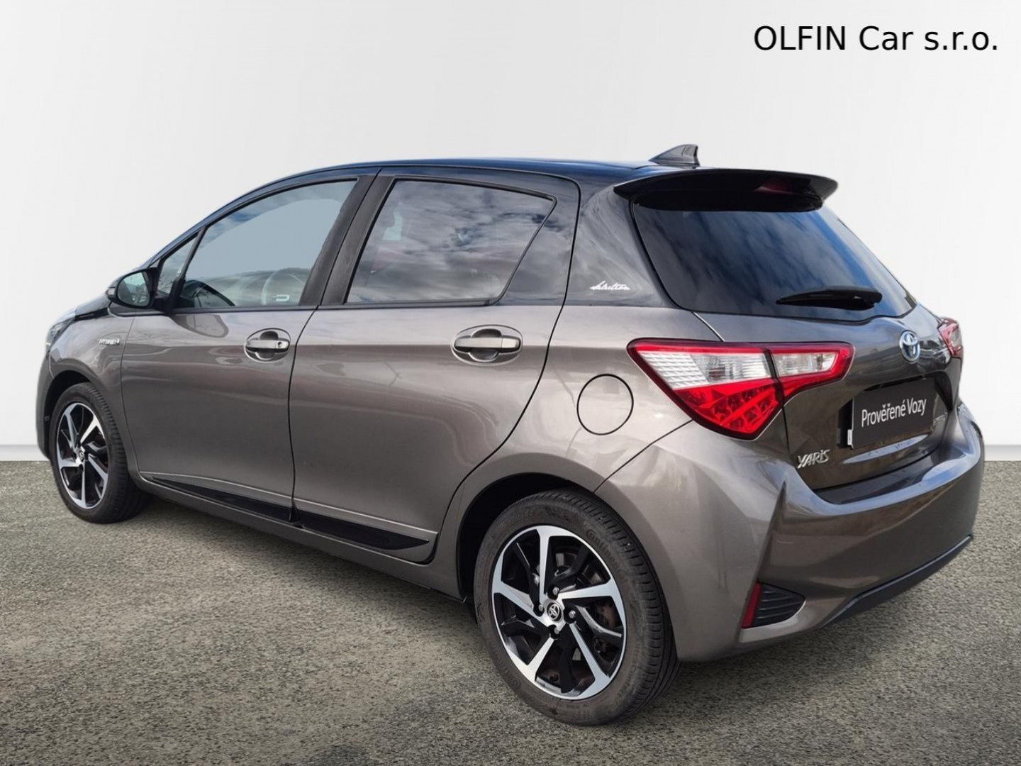 Toyota Yaris, Selection Smart 1,5 Hev - fotka 4