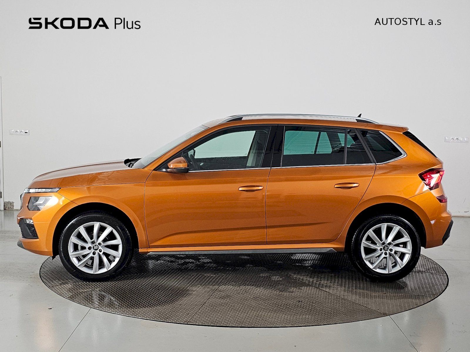 Škoda Kamiq, 1.0TSI 85kW TOP Selection DSG - fotka 3