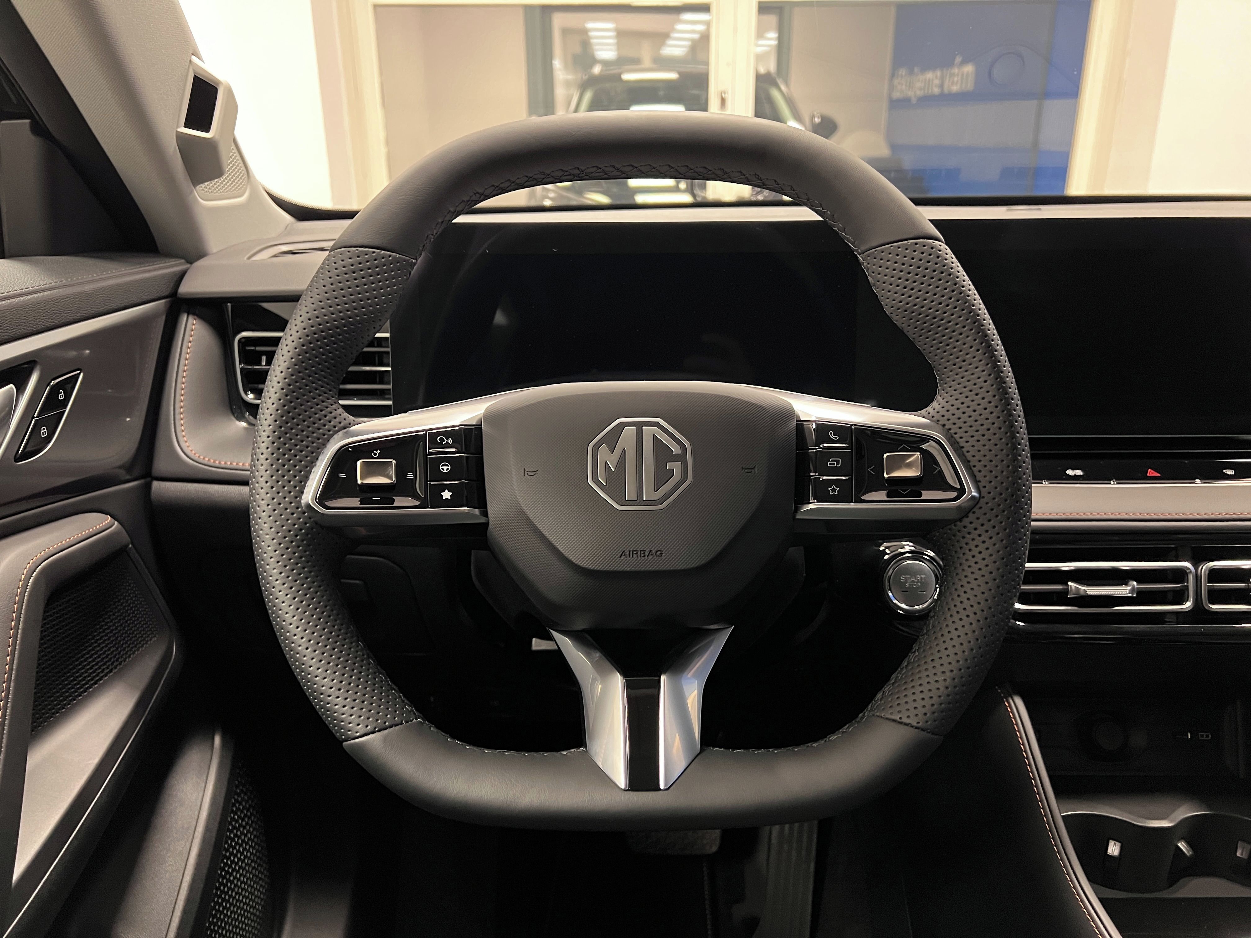 MG HS, PHEV 1.5T Exclusive AT - fotka 6