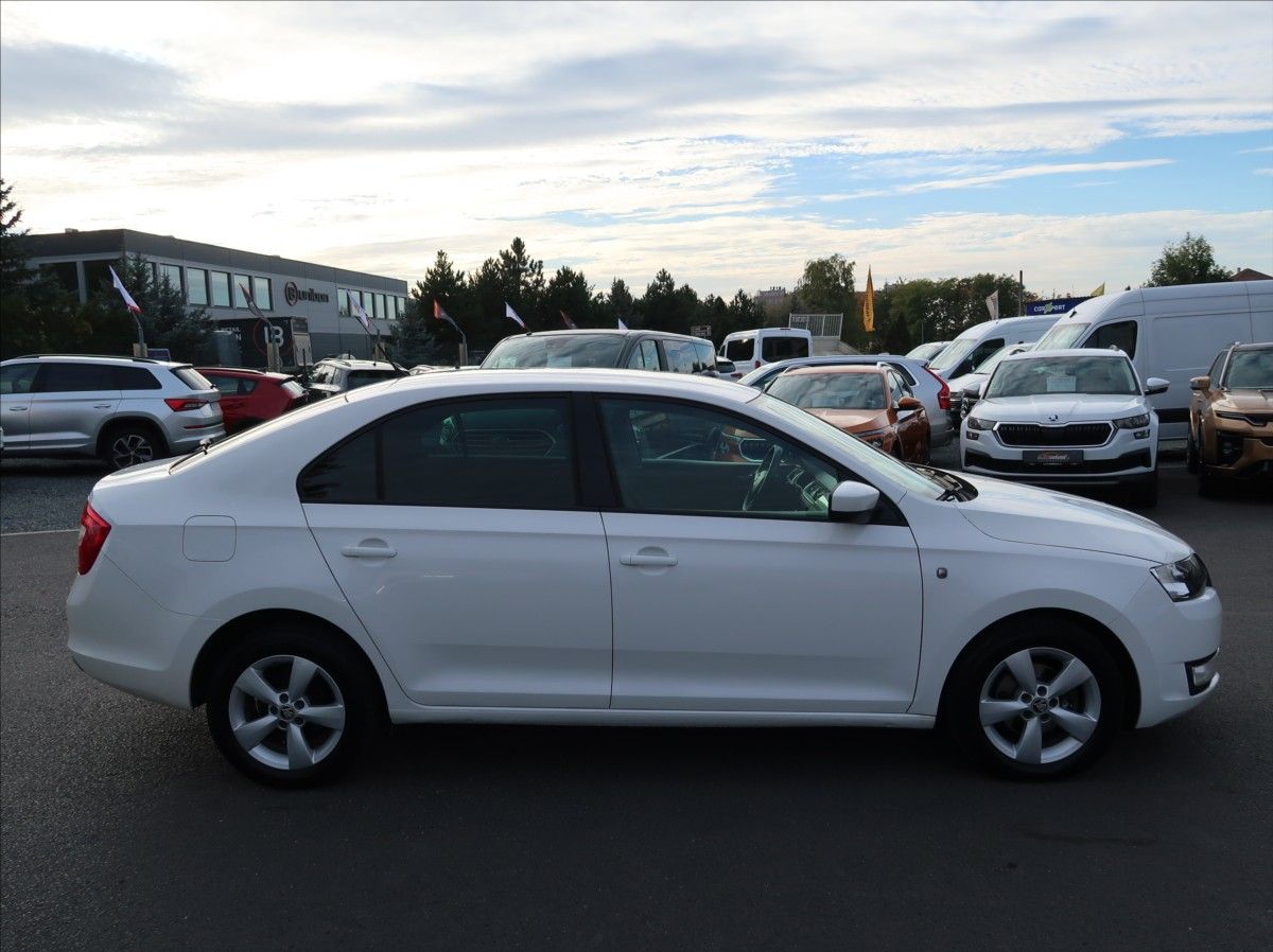 Škoda Rapid, 1,2 TSi,63kW,Klima - fotka 5
