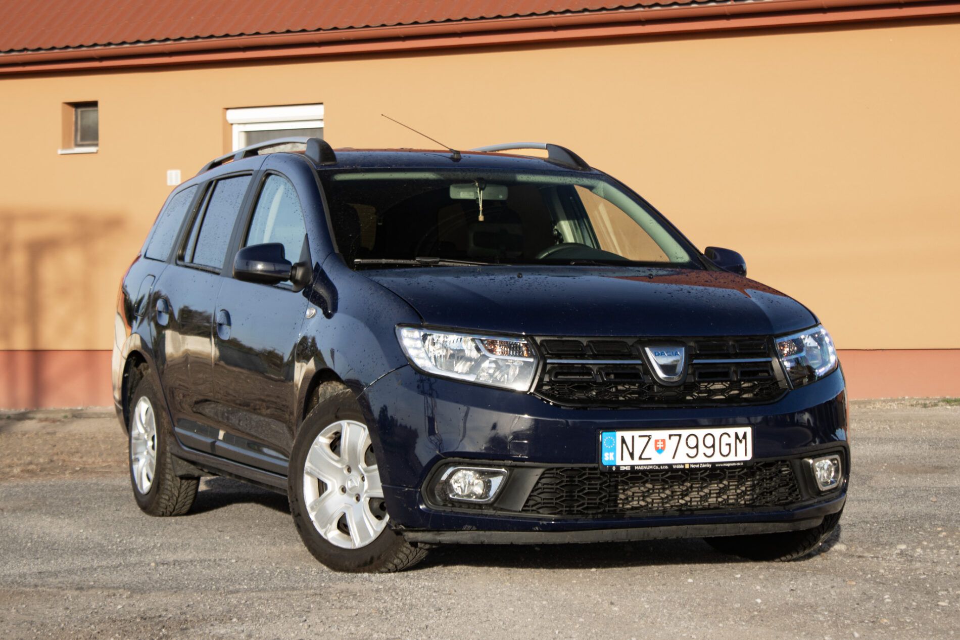 Dacia Logan - fotka 3