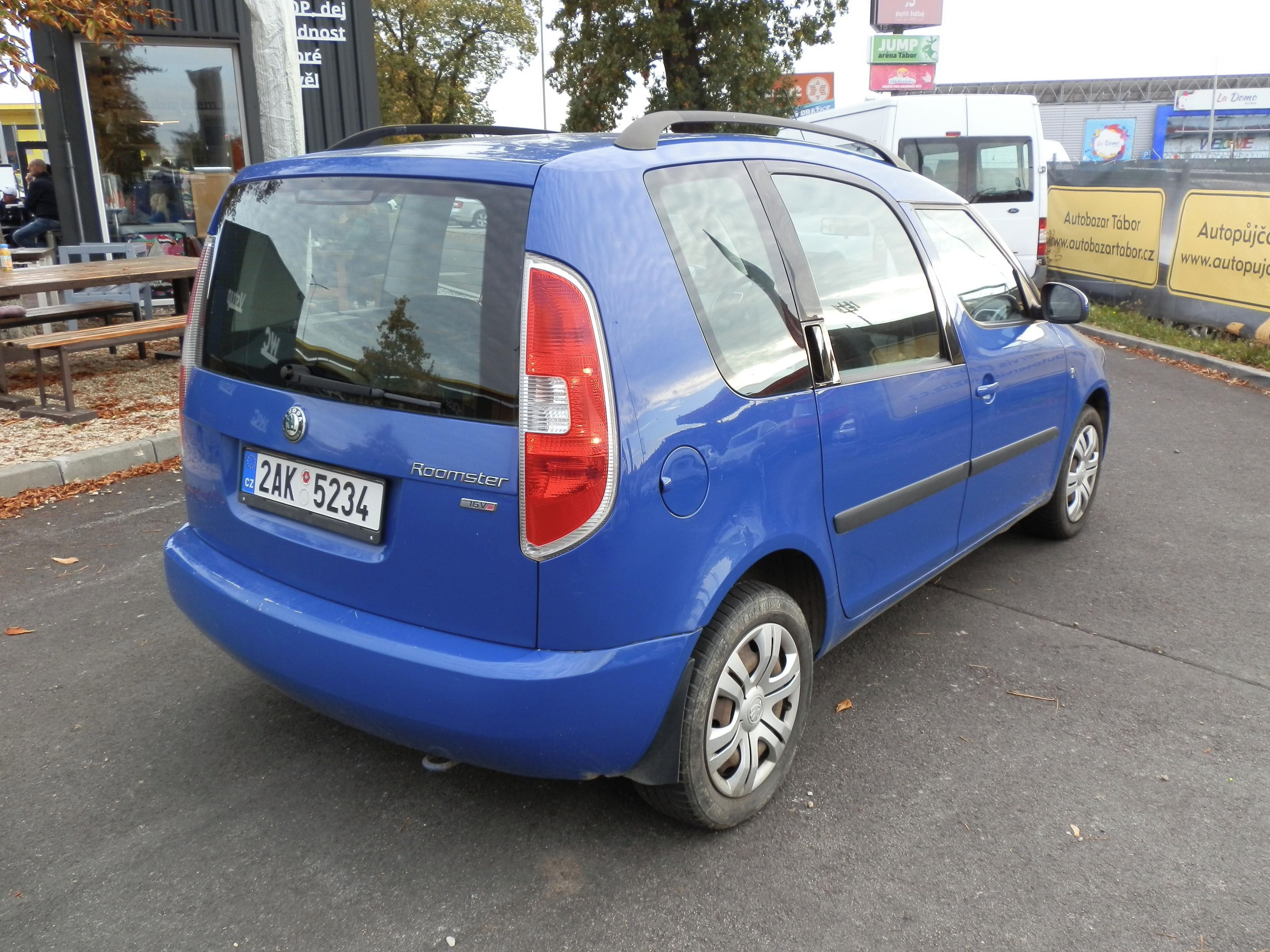 Škoda Roomster, 1,6i - fotka 5
