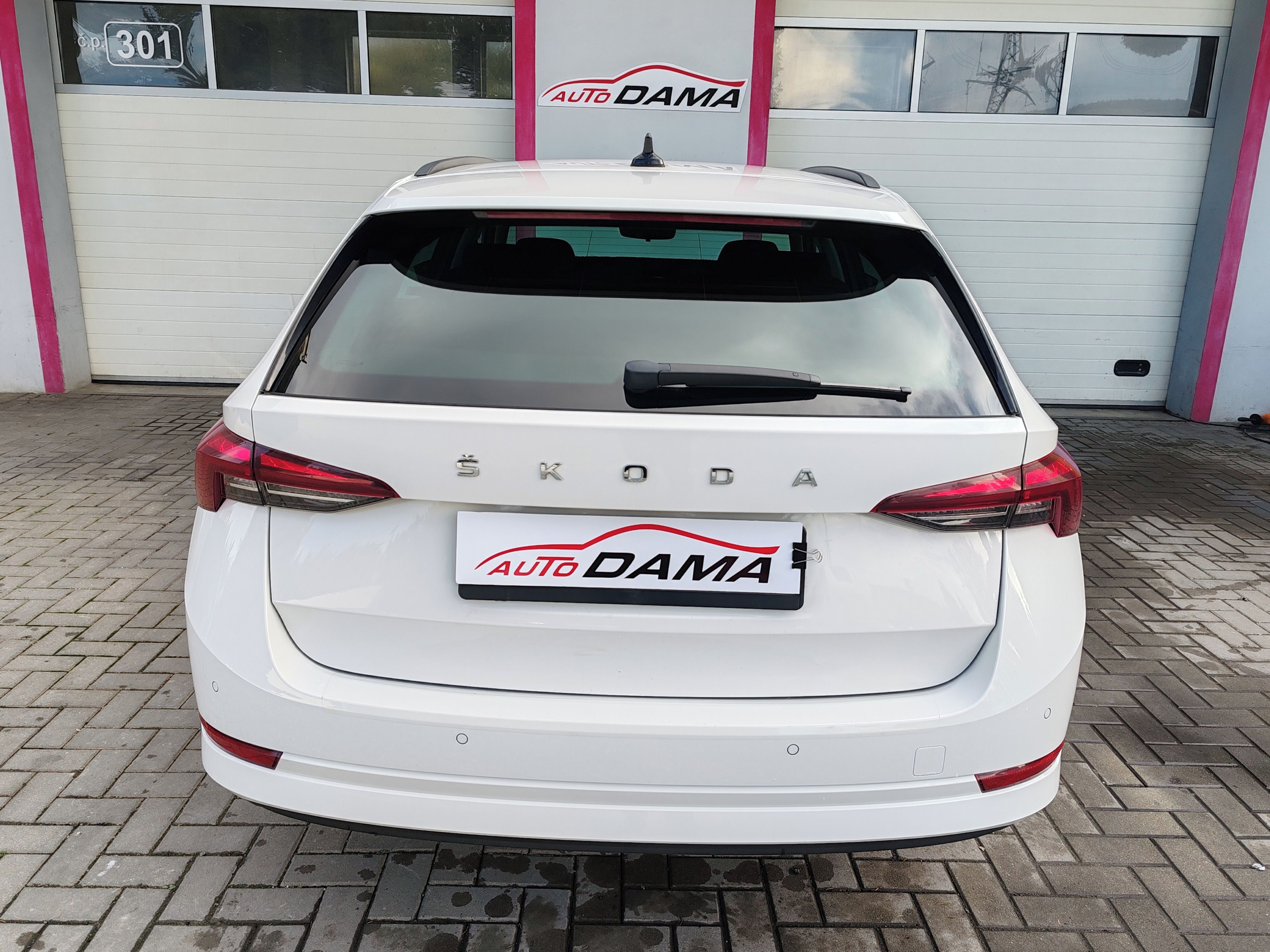 Škoda Octavia, 2.0TDI Ambition 1 Maj*ČR*DPH - fotka 5