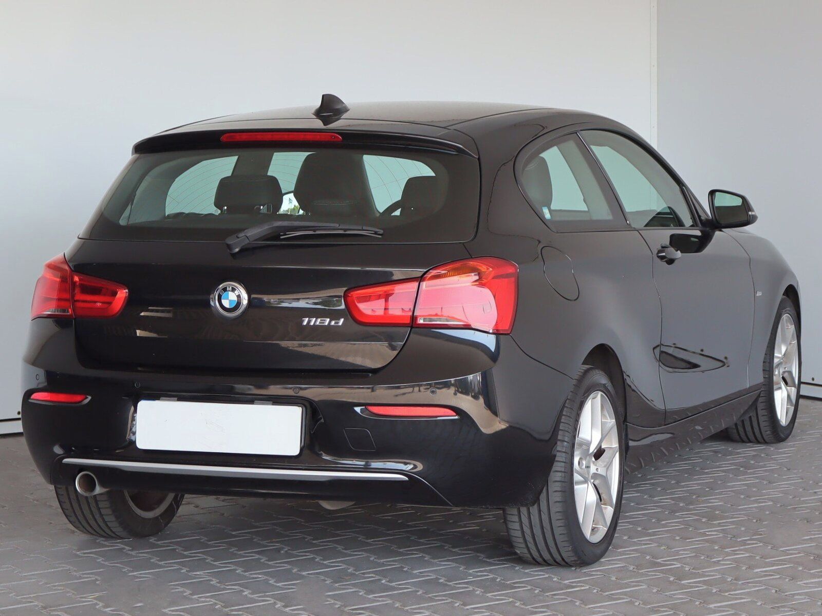 BMW Řada 1, 118d, Urban Line, Automat - fotka 5