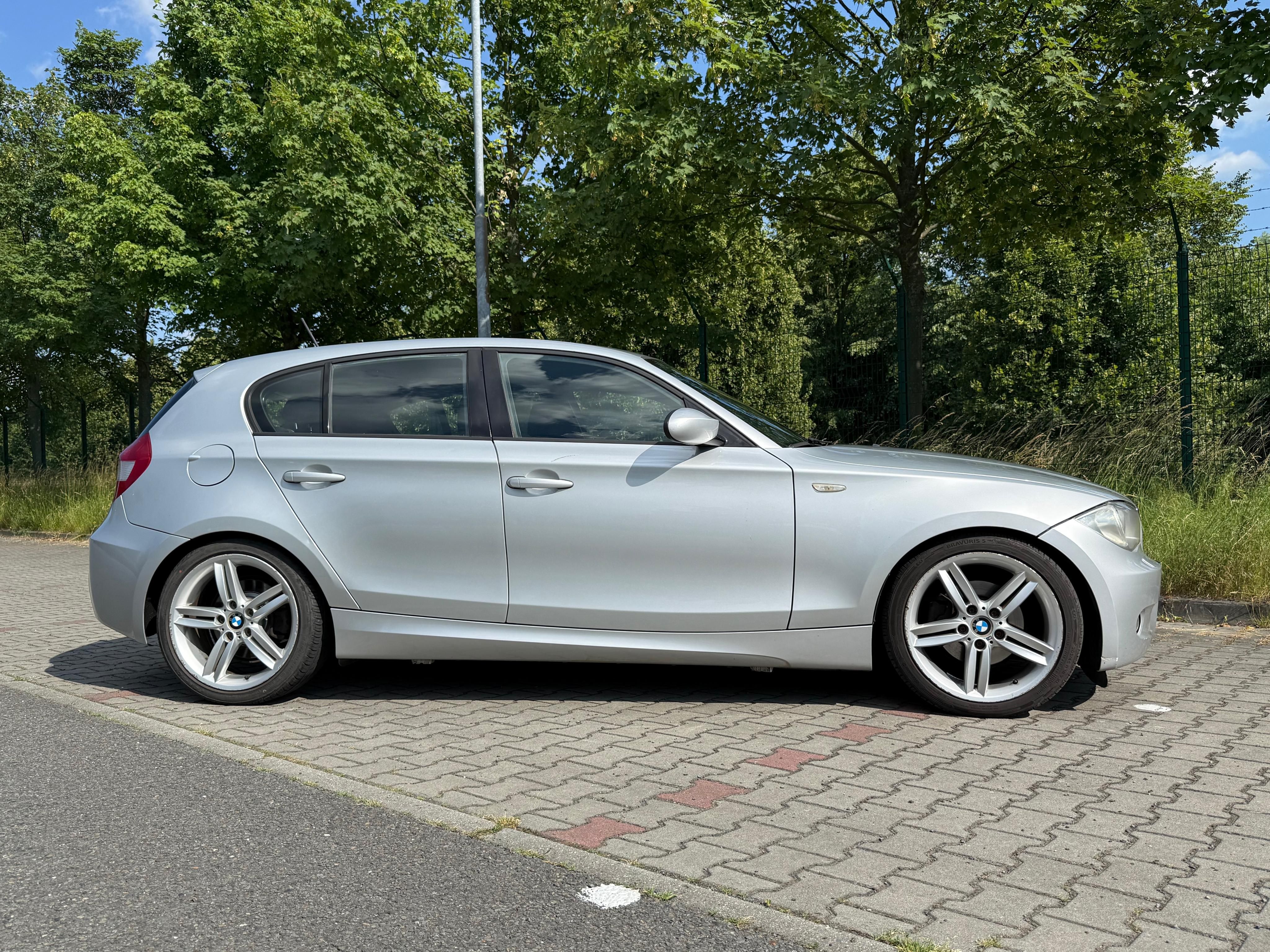 BMW Řada 1, 120i Mpaket - fotka 6