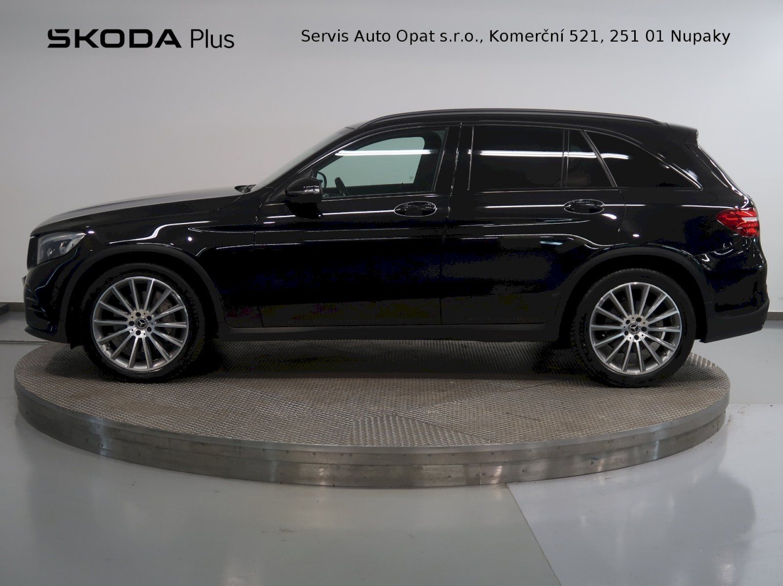 Mercedes-Benz GLC, AMG 350D 190KW 4x4 TAŽNÉ BURMA - fotka 3