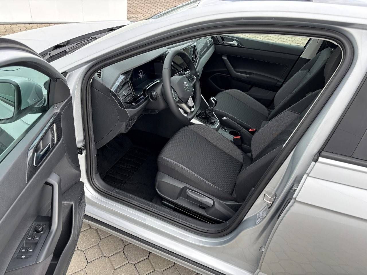 Volkswagen Taigo, People 6G 1,0TSI - fotka 5
